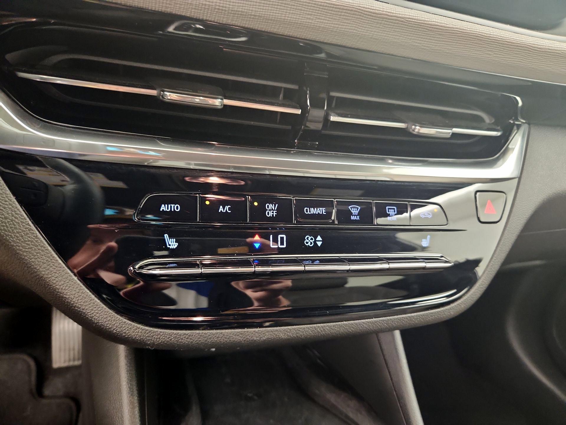 Thumbnail: 2024 Buick Envista - 16