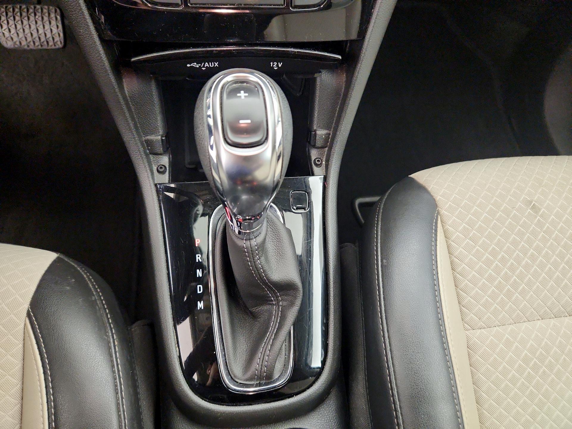 Thumbnail: 2020 Buick Encore - 17