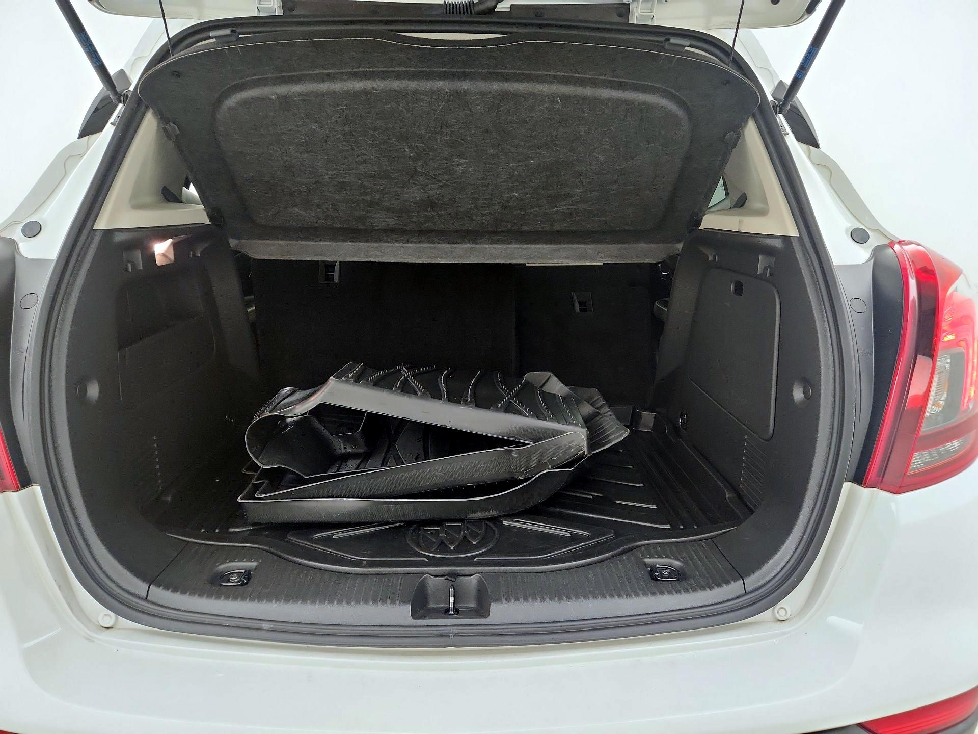 Thumbnail: 2020 Buick Encore - 20