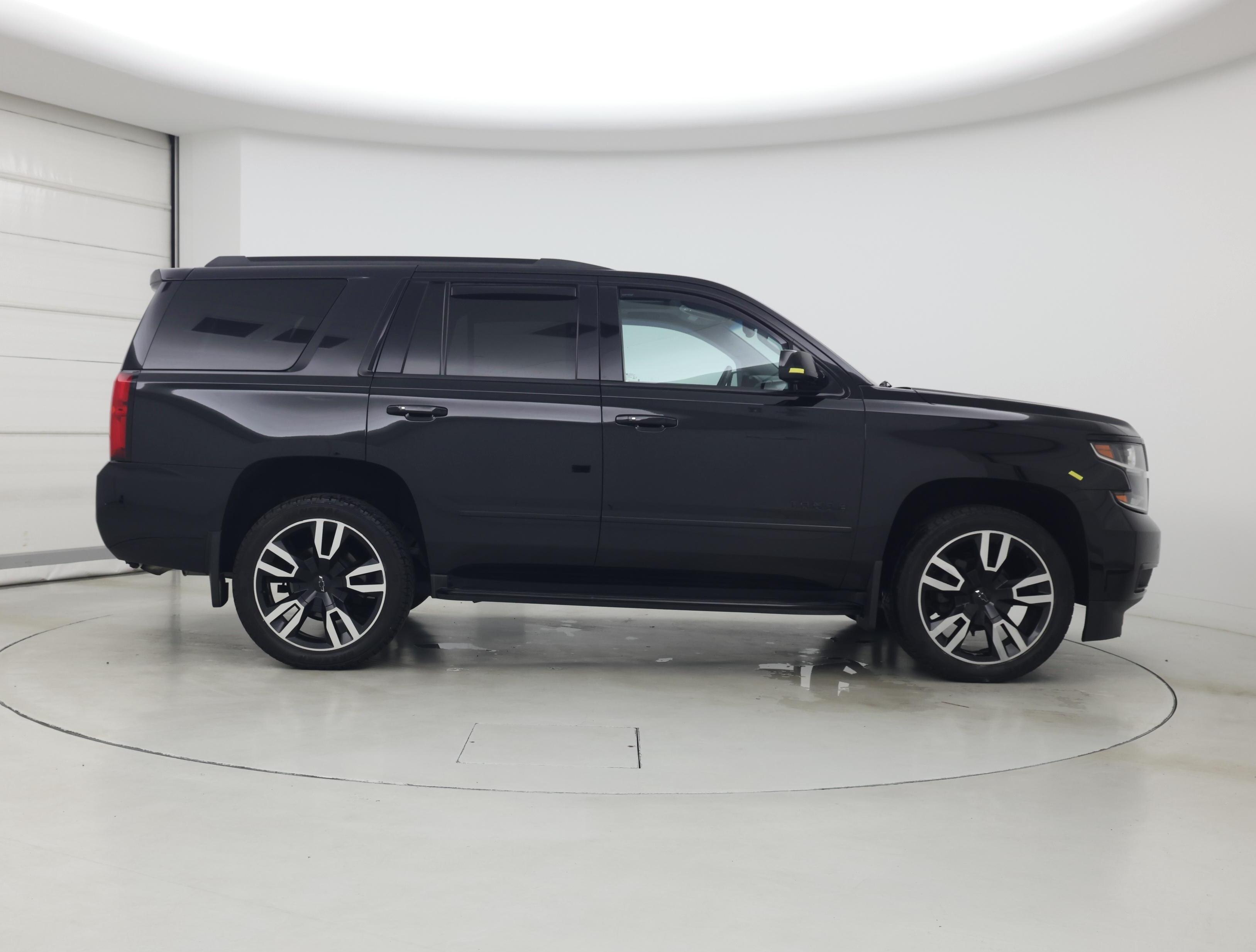 Thumbnail: 2018 Chevrolet Tahoe - 7