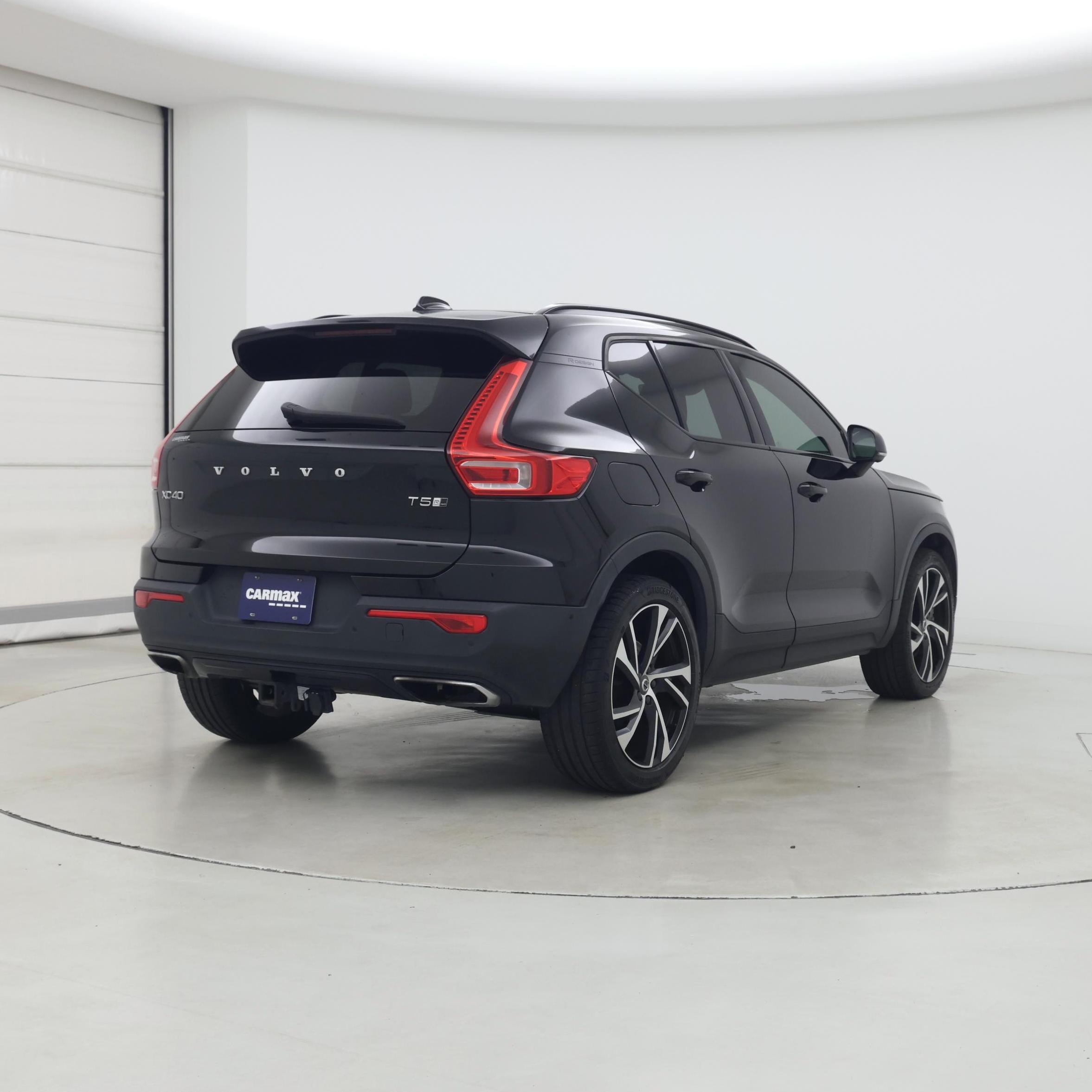 Thumbnail: 2019 Volvo XC40 - 8