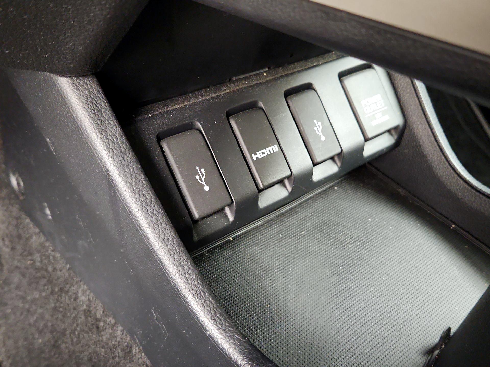 Thumbnail: 2018 Honda HR-V - 18