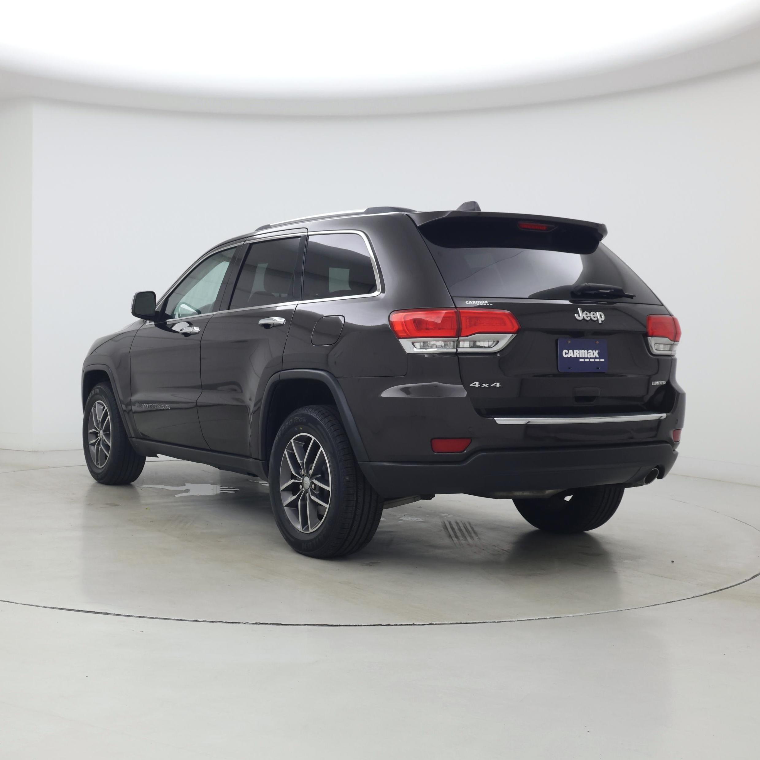 Thumbnail: 2017 Jeep Grand Cherokee - 2