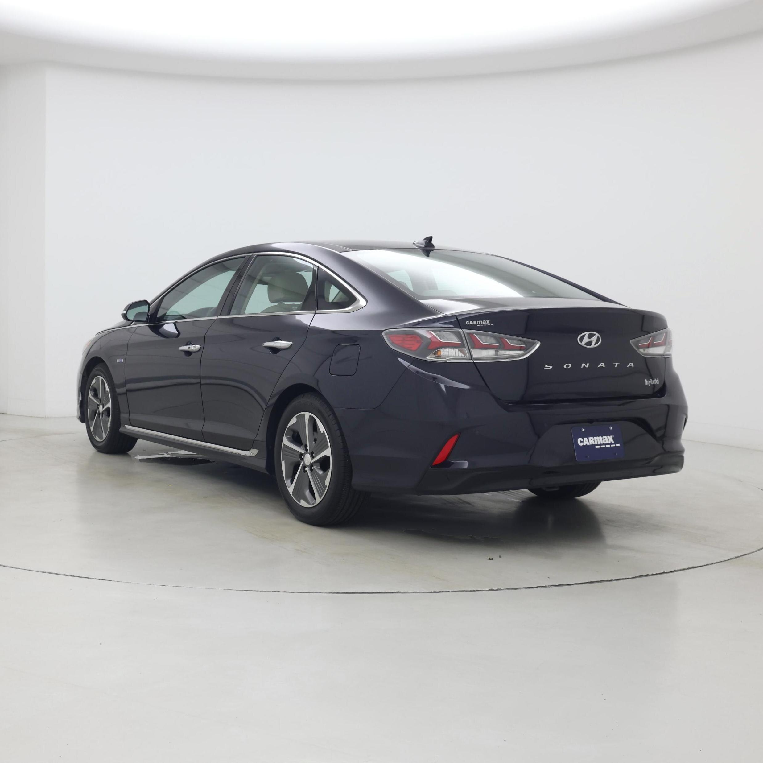 Thumbnail: 2019 Hyundai Sonata - 2