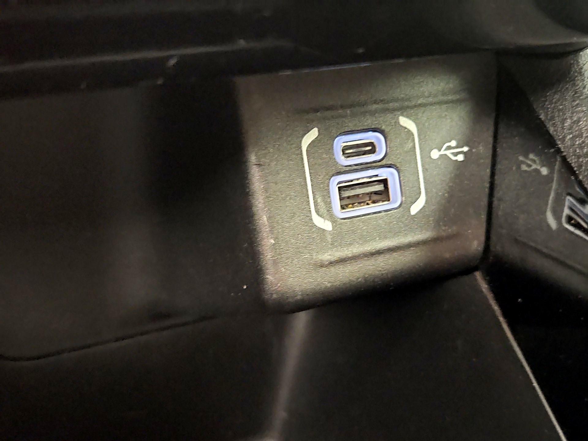 Thumbnail: 2022 Jeep Compass - 18