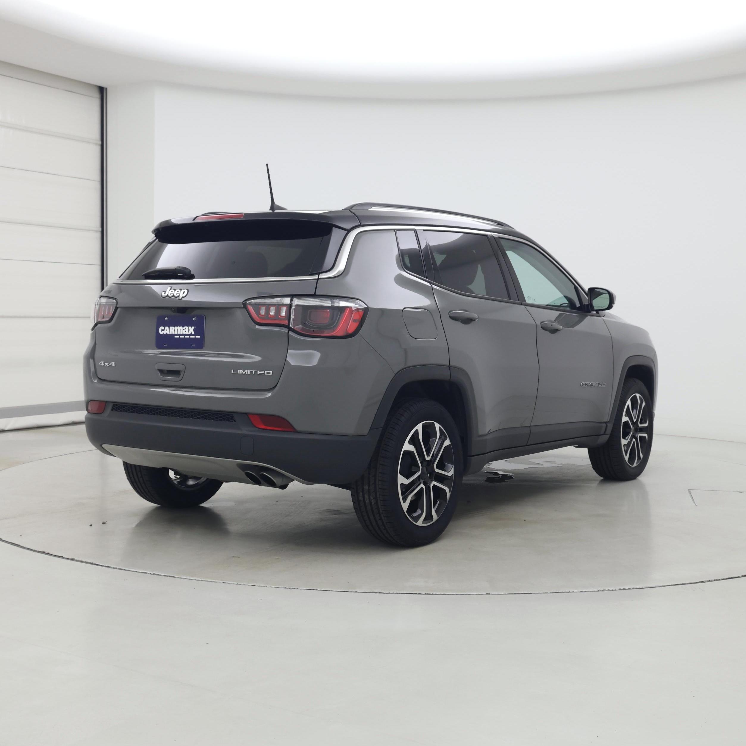 Thumbnail: 2022 Jeep Compass - 8