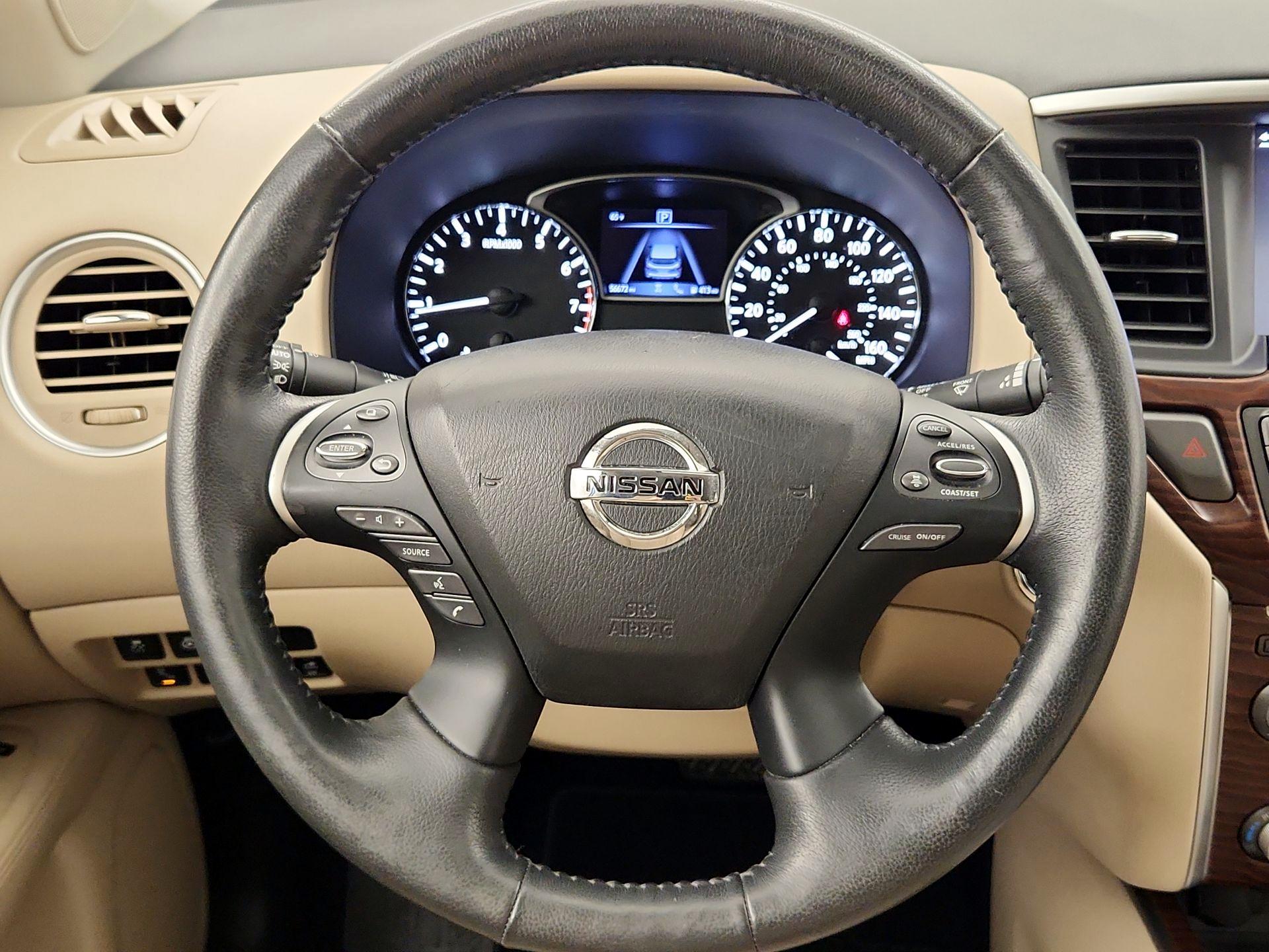 Thumbnail: 2019 Nissan Pathfinder - 10