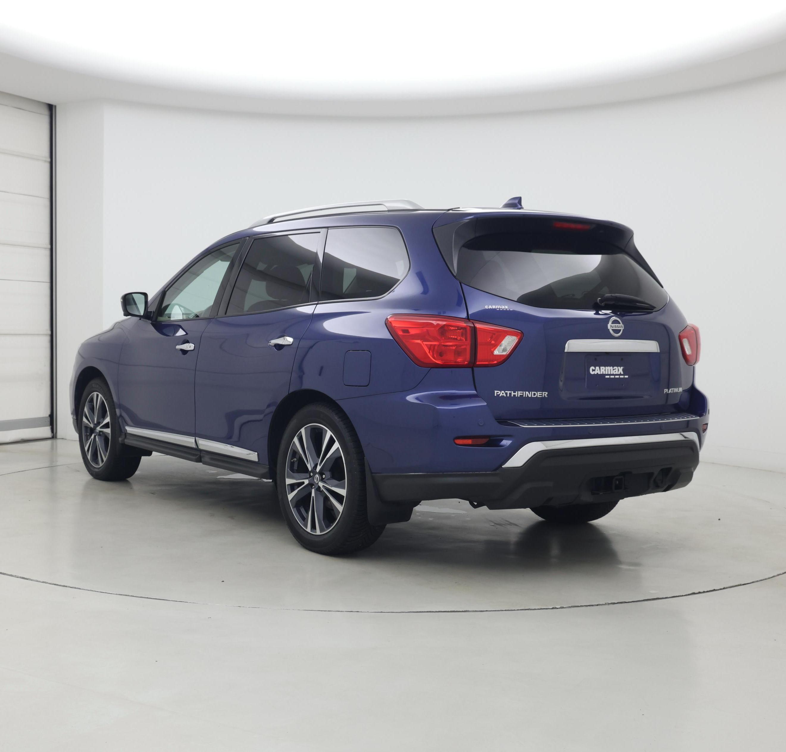 Thumbnail: 2019 Nissan Pathfinder - 2