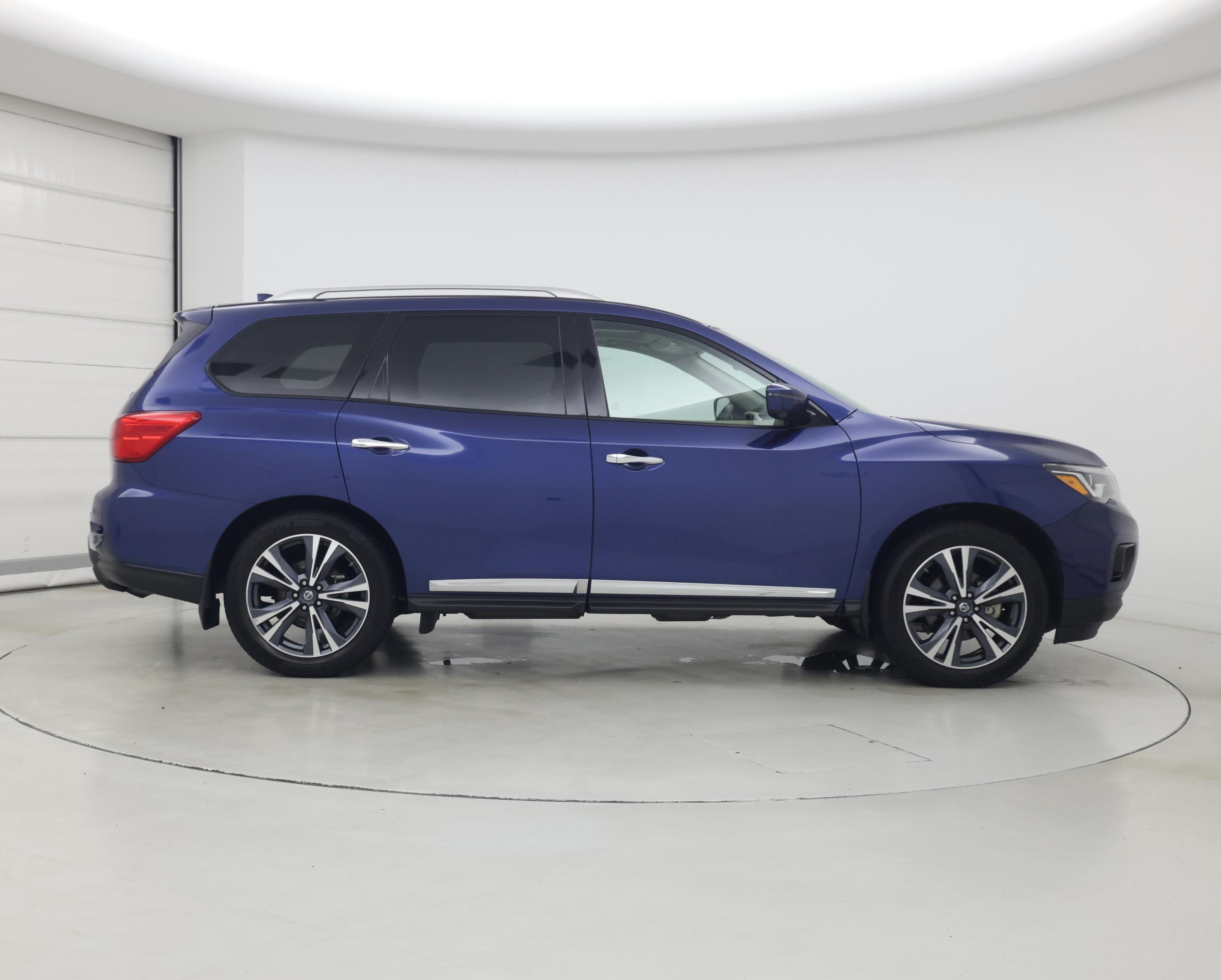 Thumbnail: 2019 Nissan Pathfinder - 7