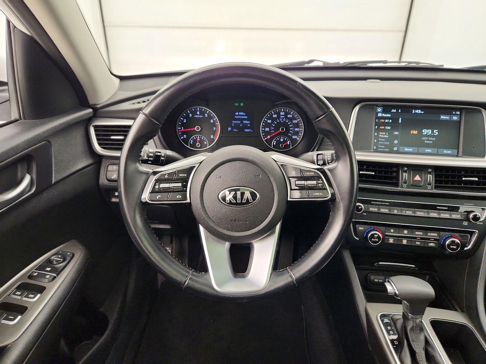 Thumbnail: 2019 Kia Optima - 10