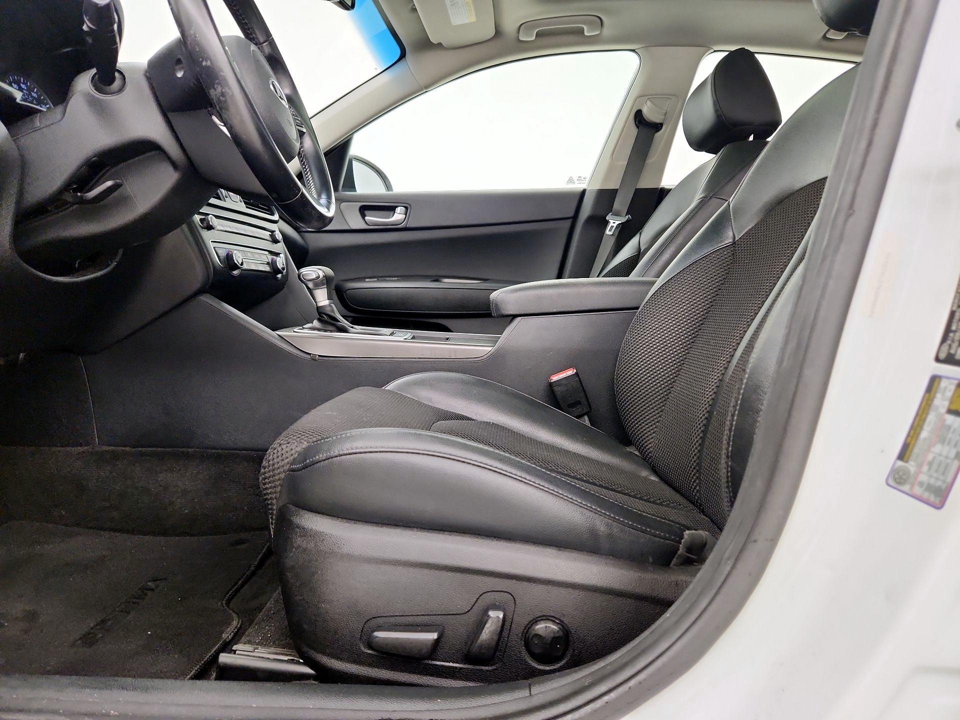 Thumbnail: 2019 Kia Optima - 11