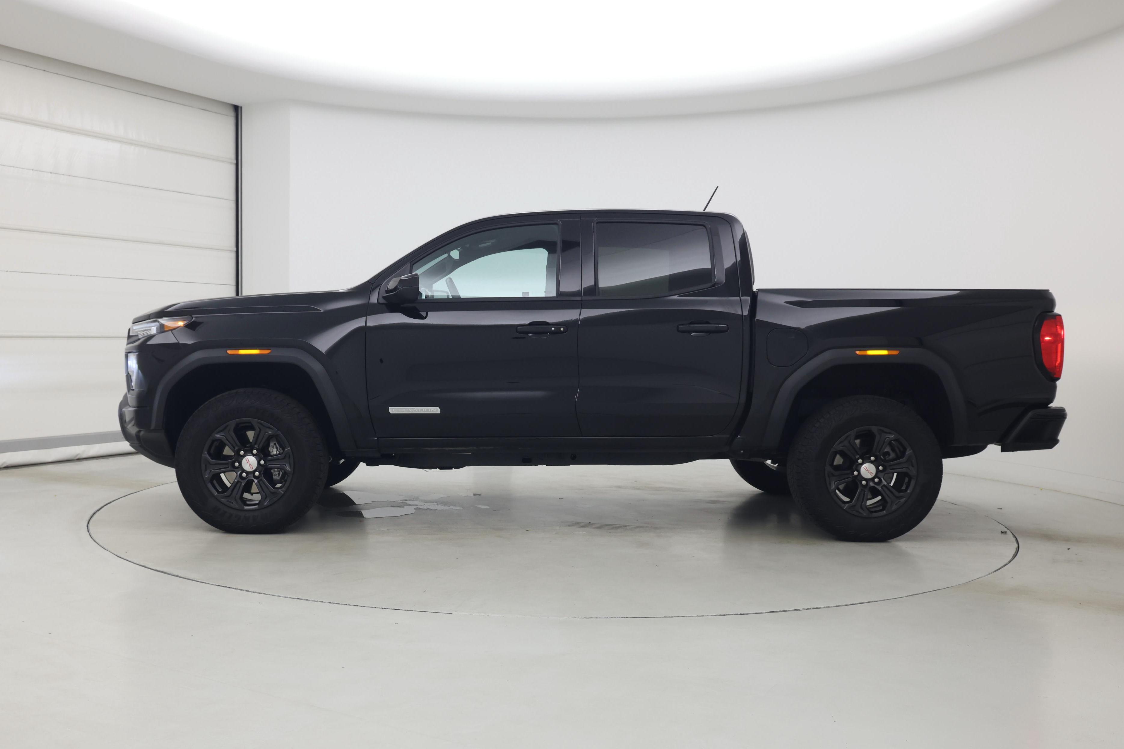 Thumbnail: 2024 GMC Canyon - 3