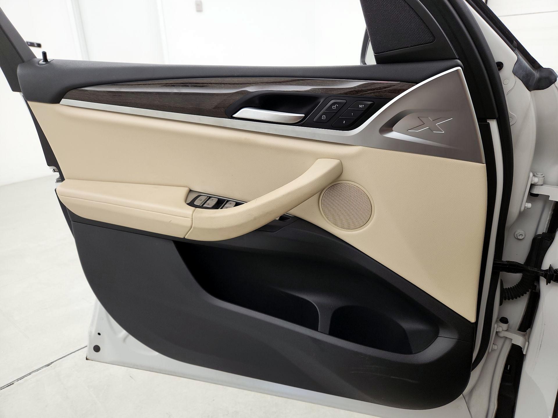 Thumbnail: 2022 BMW X3 - 12