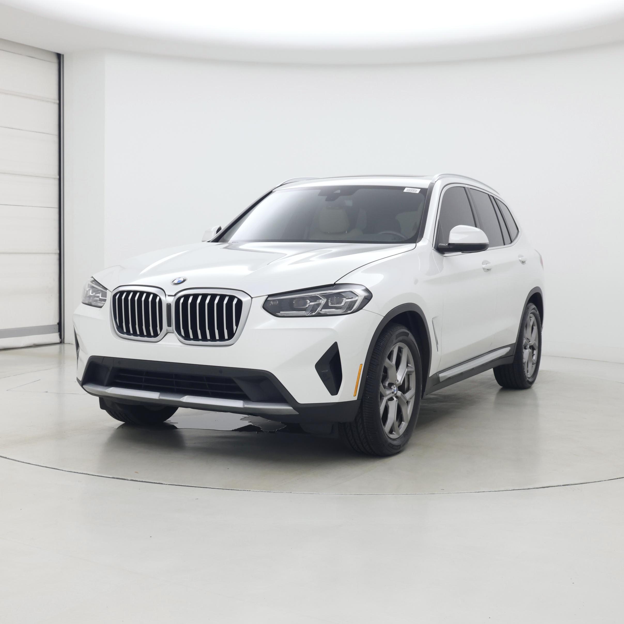 Thumbnail: 2022 BMW X3 - 4