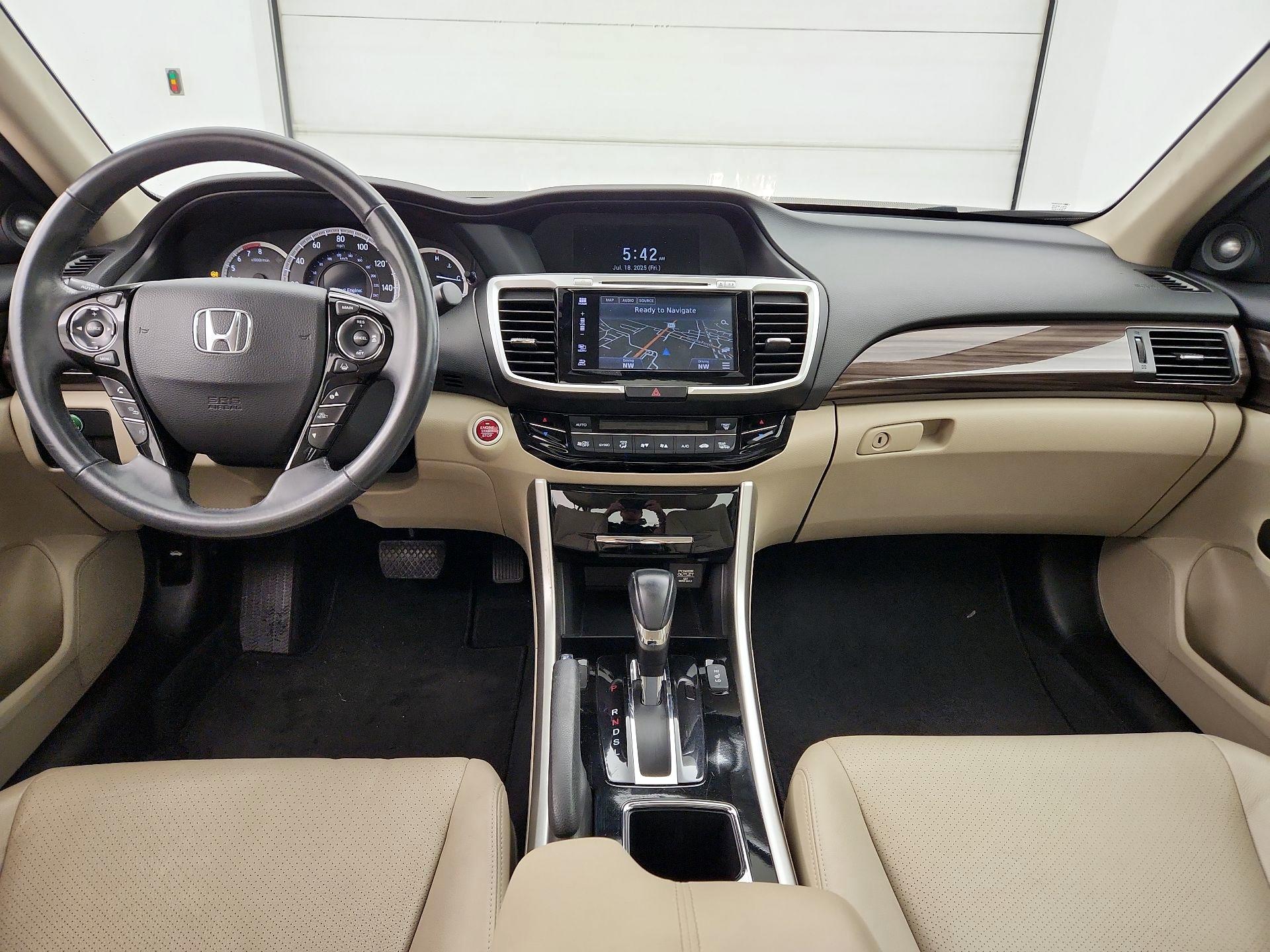 Thumbnail: 2016 Honda Accord - 9