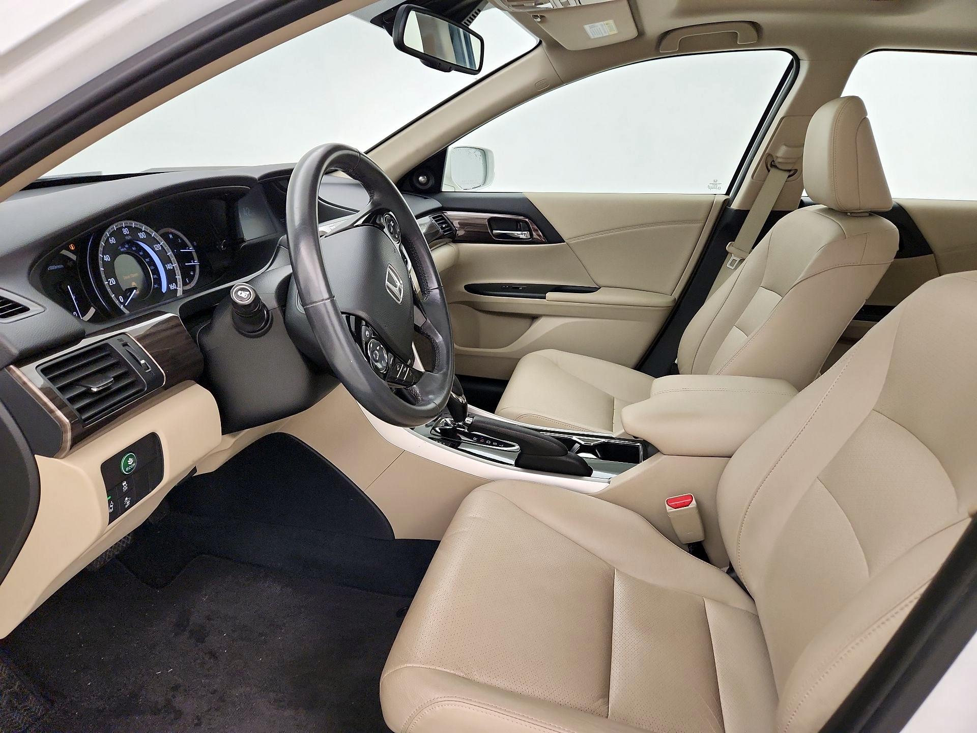 Thumbnail: 2016 Honda Accord - 11