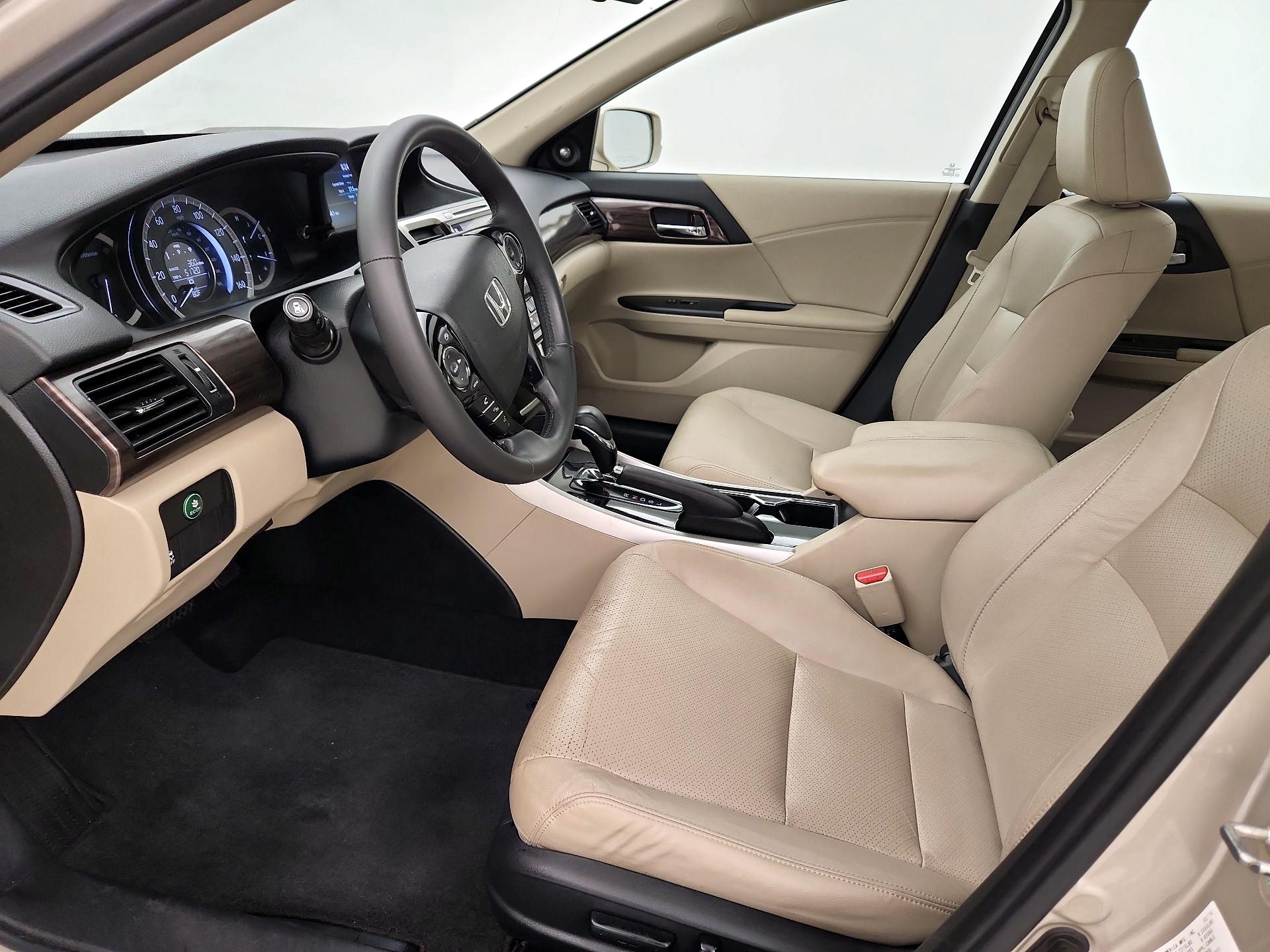 Thumbnail: 2016 Honda Accord - 11