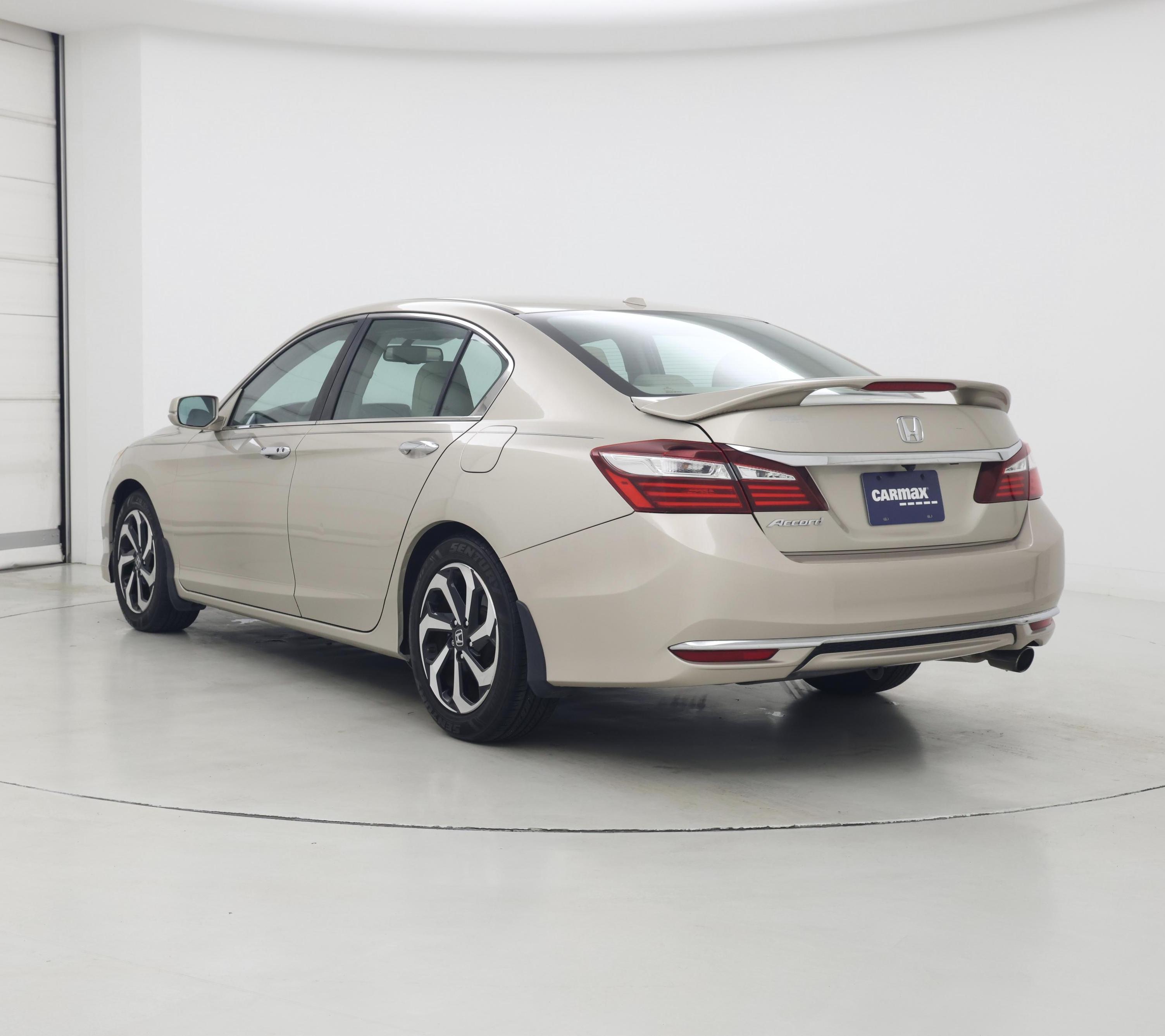 Thumbnail: 2016 Honda Accord - 2