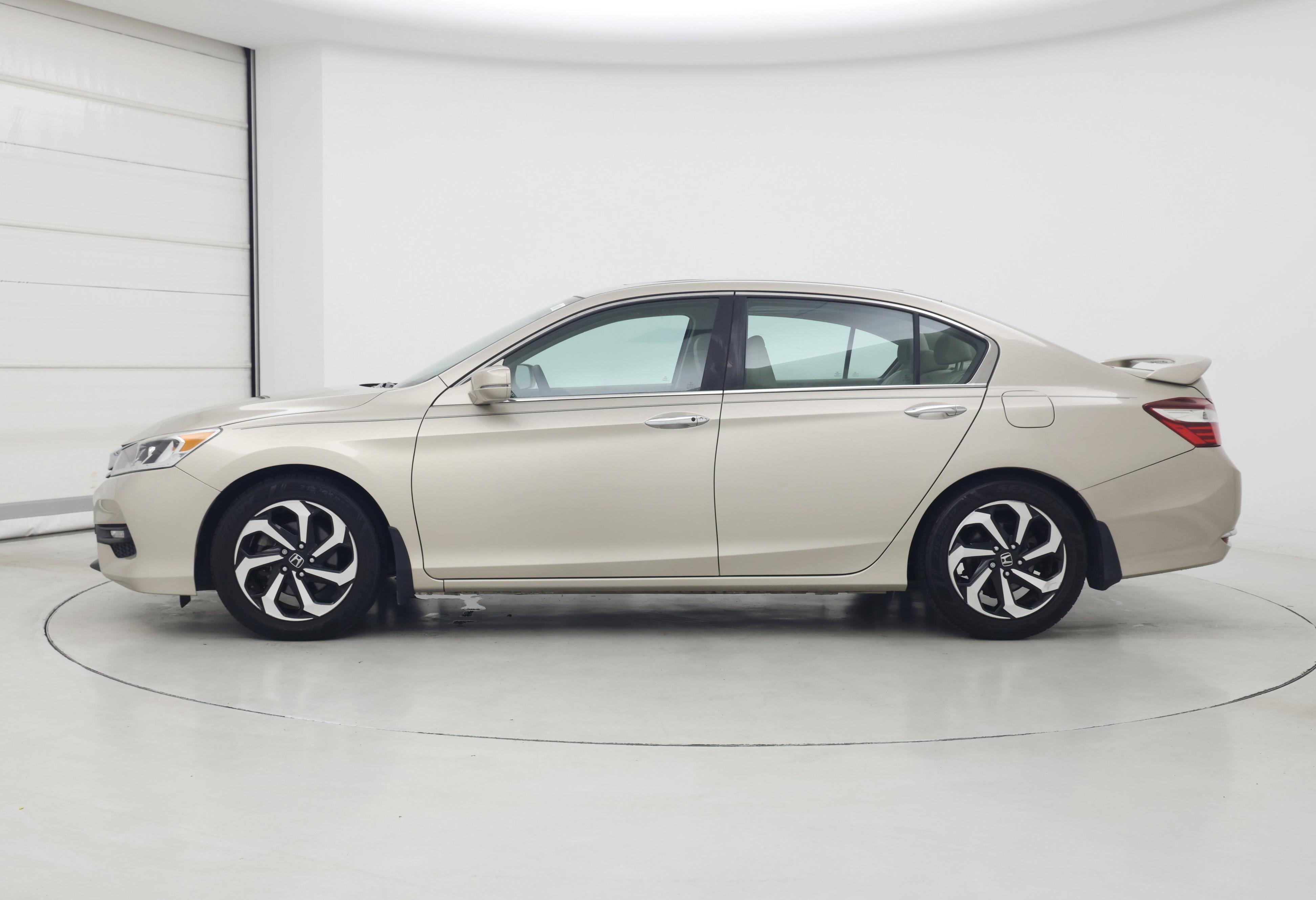 Thumbnail: 2016 Honda Accord - 3