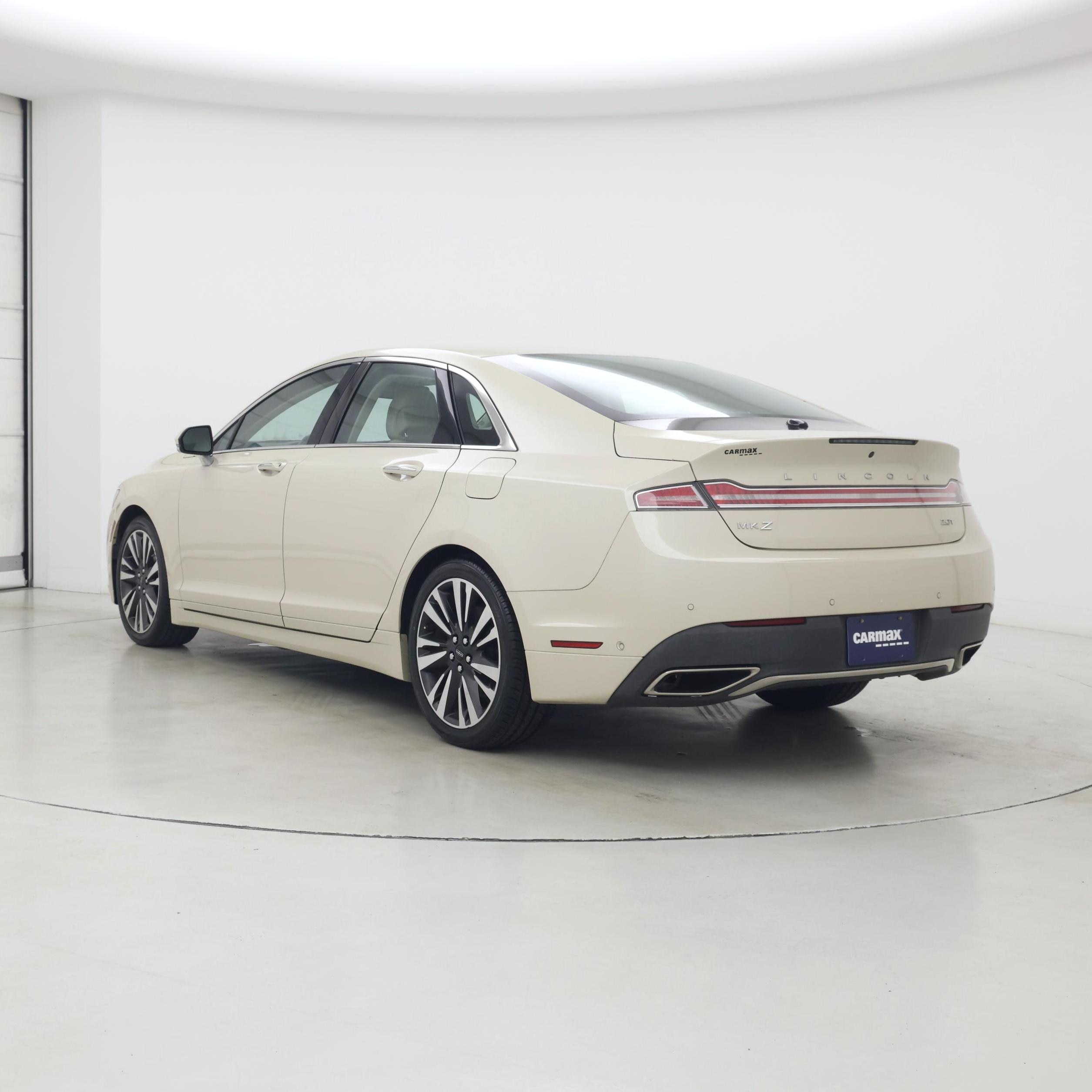 Thumbnail: 2018 Lincoln MKZ - 2