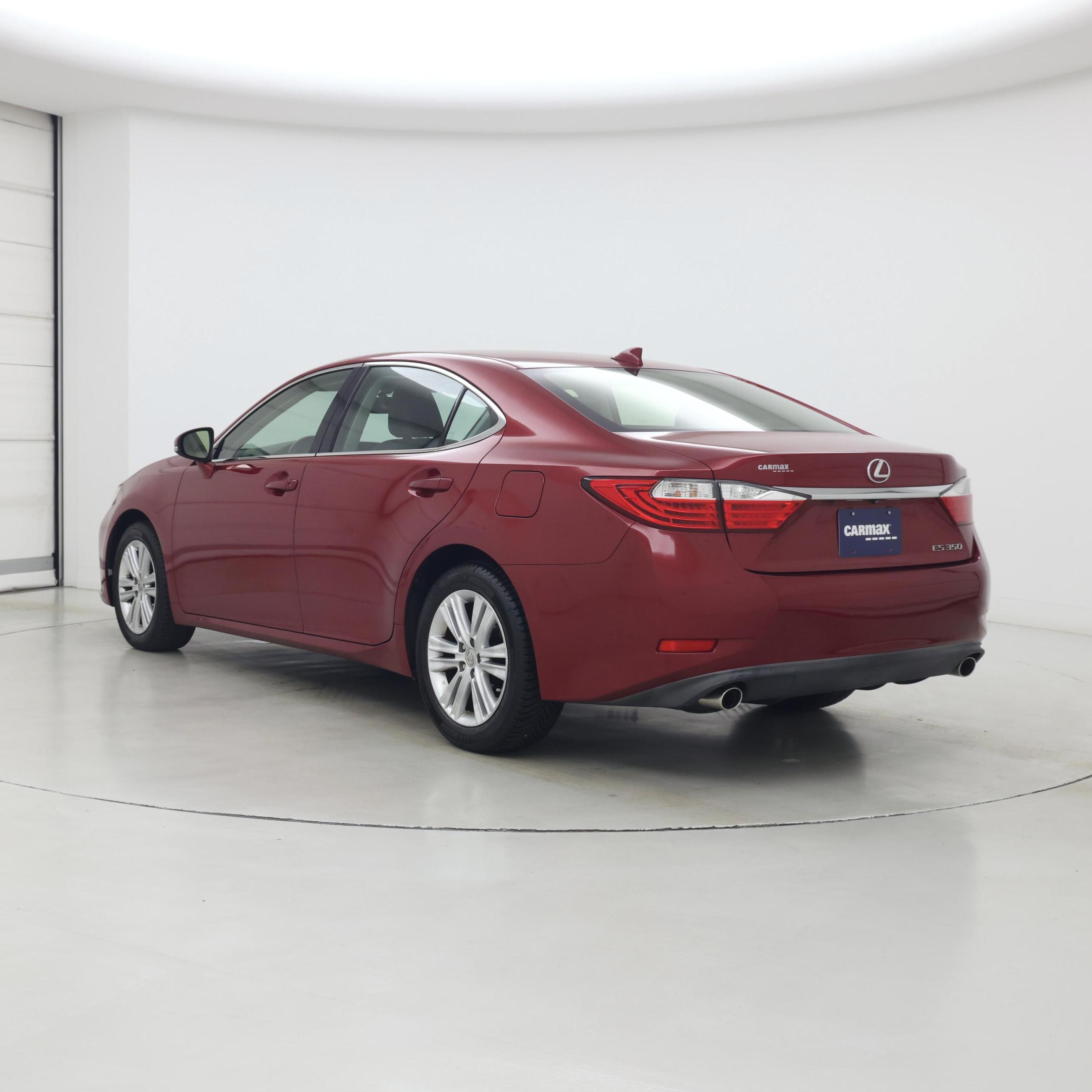 Thumbnail: 2015 Lexus ES - 2
