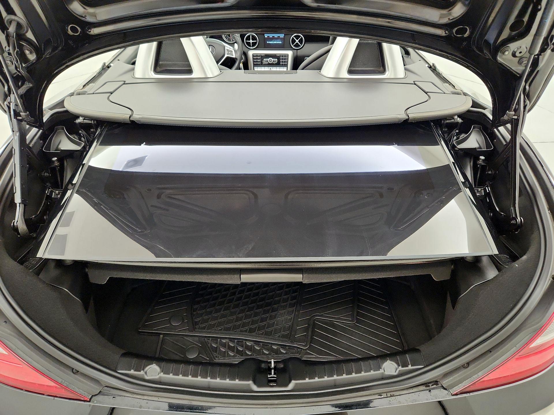 Thumbnail: 2016 Mercedes-Benz SL-Class - 19