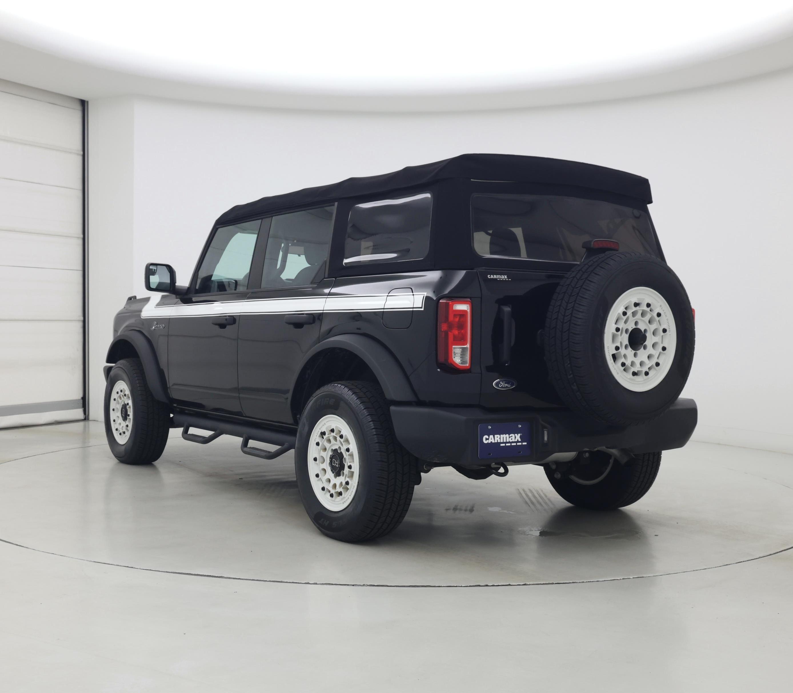 Thumbnail: 2023 Ford Bronco - 2