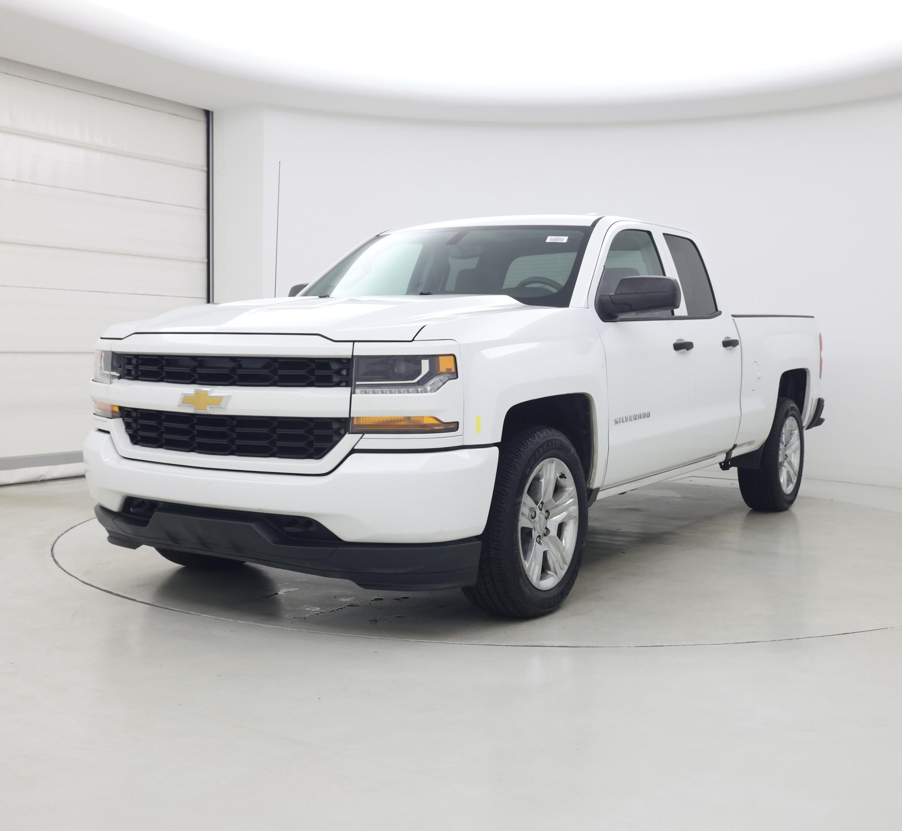 Thumbnail: 2017 Chevrolet Silverado 1500 - 4