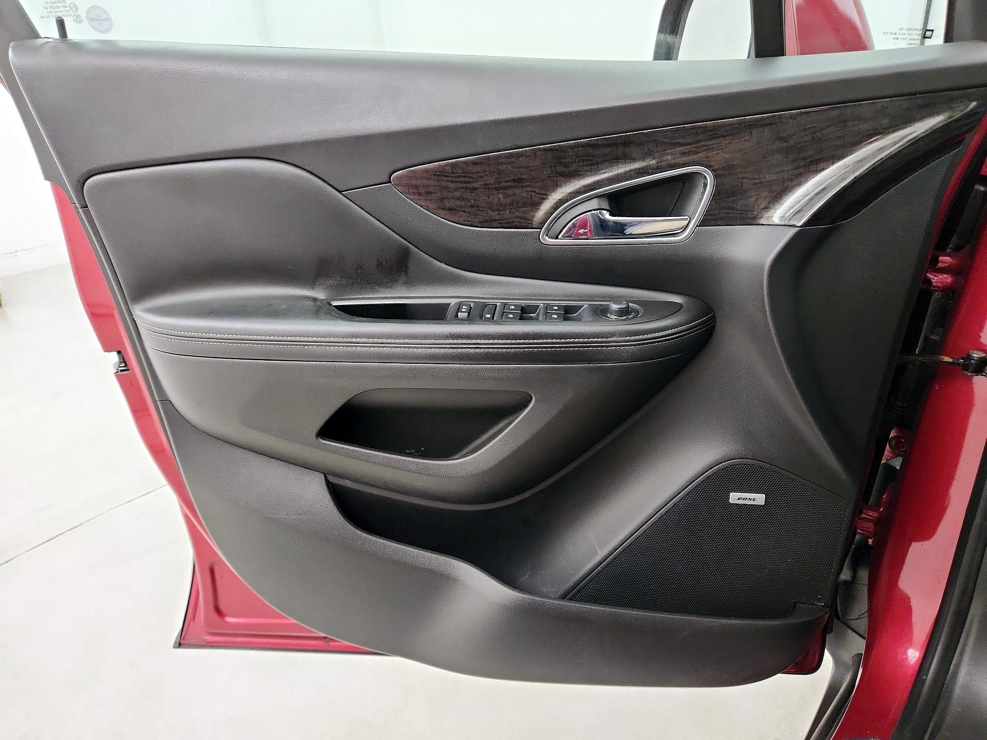 Thumbnail: 2014 Buick Encore - 12
