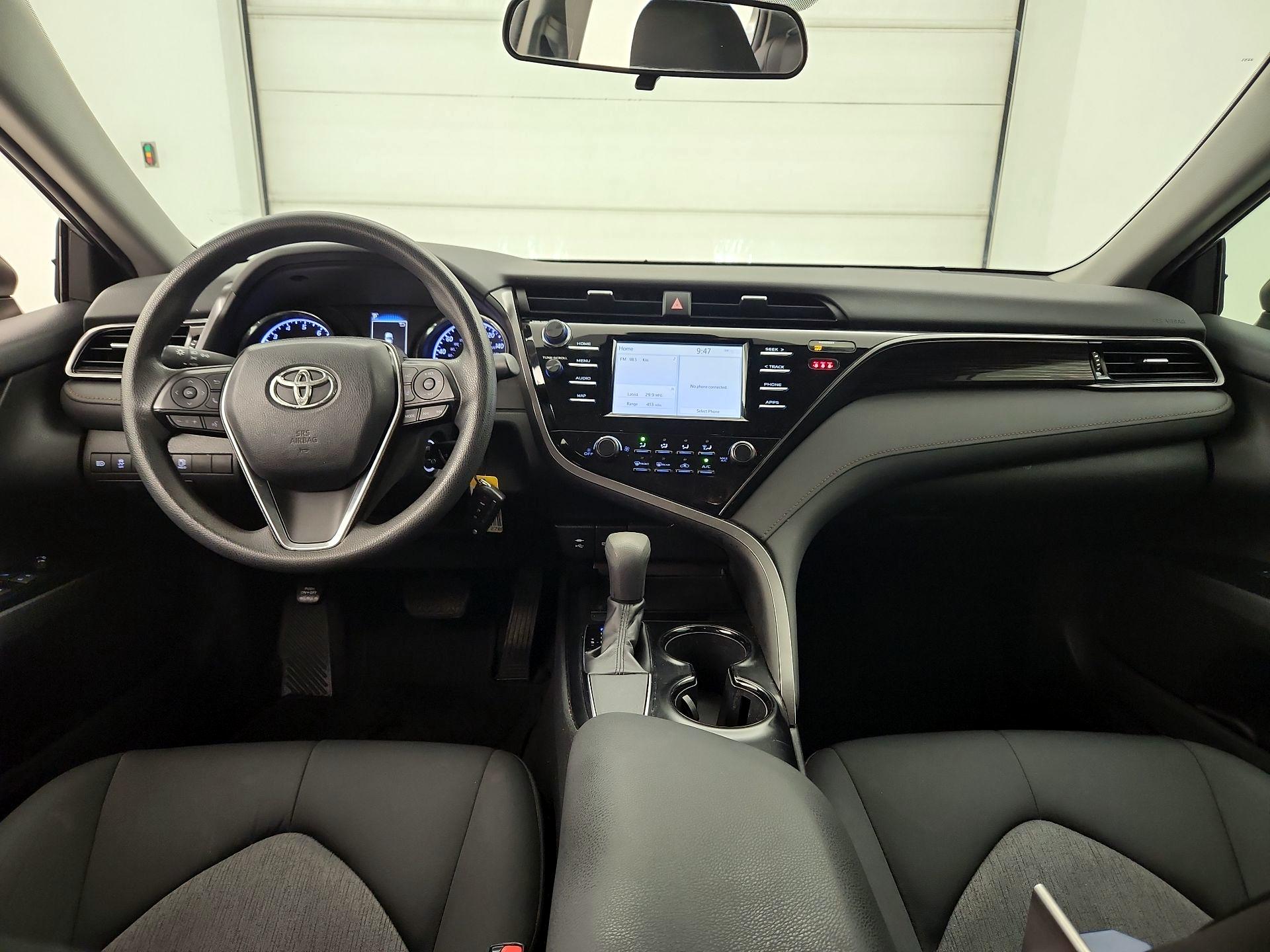 Thumbnail: 2019 Toyota Camry - 9