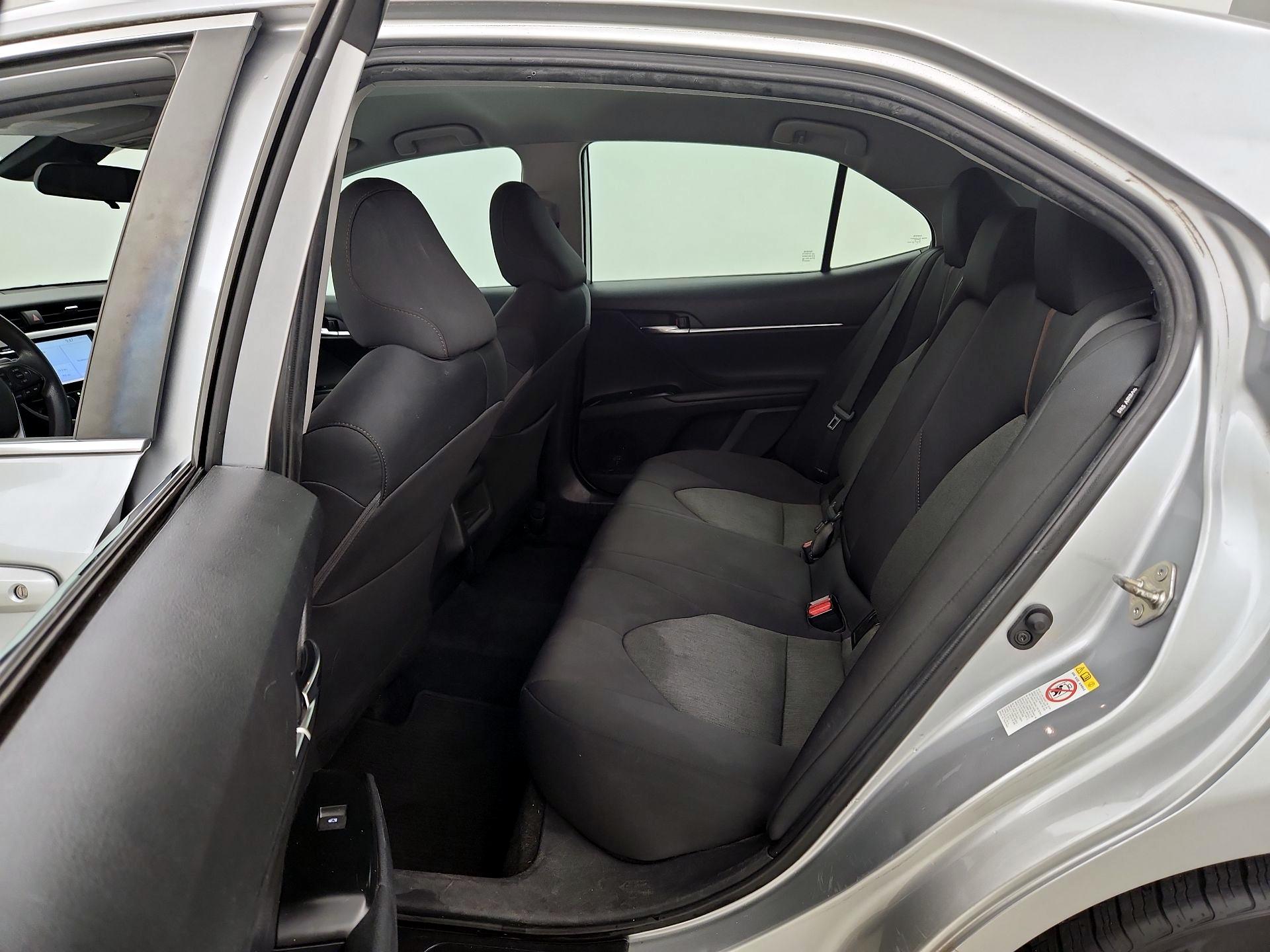 Thumbnail: 2019 Toyota Camry - 19