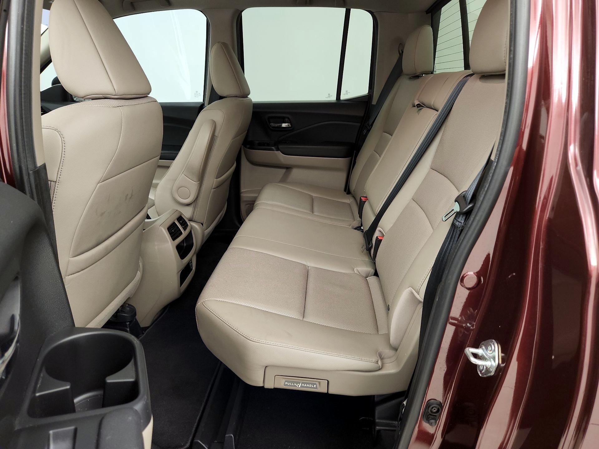 Thumbnail: 2019 Honda Ridgeline - 20