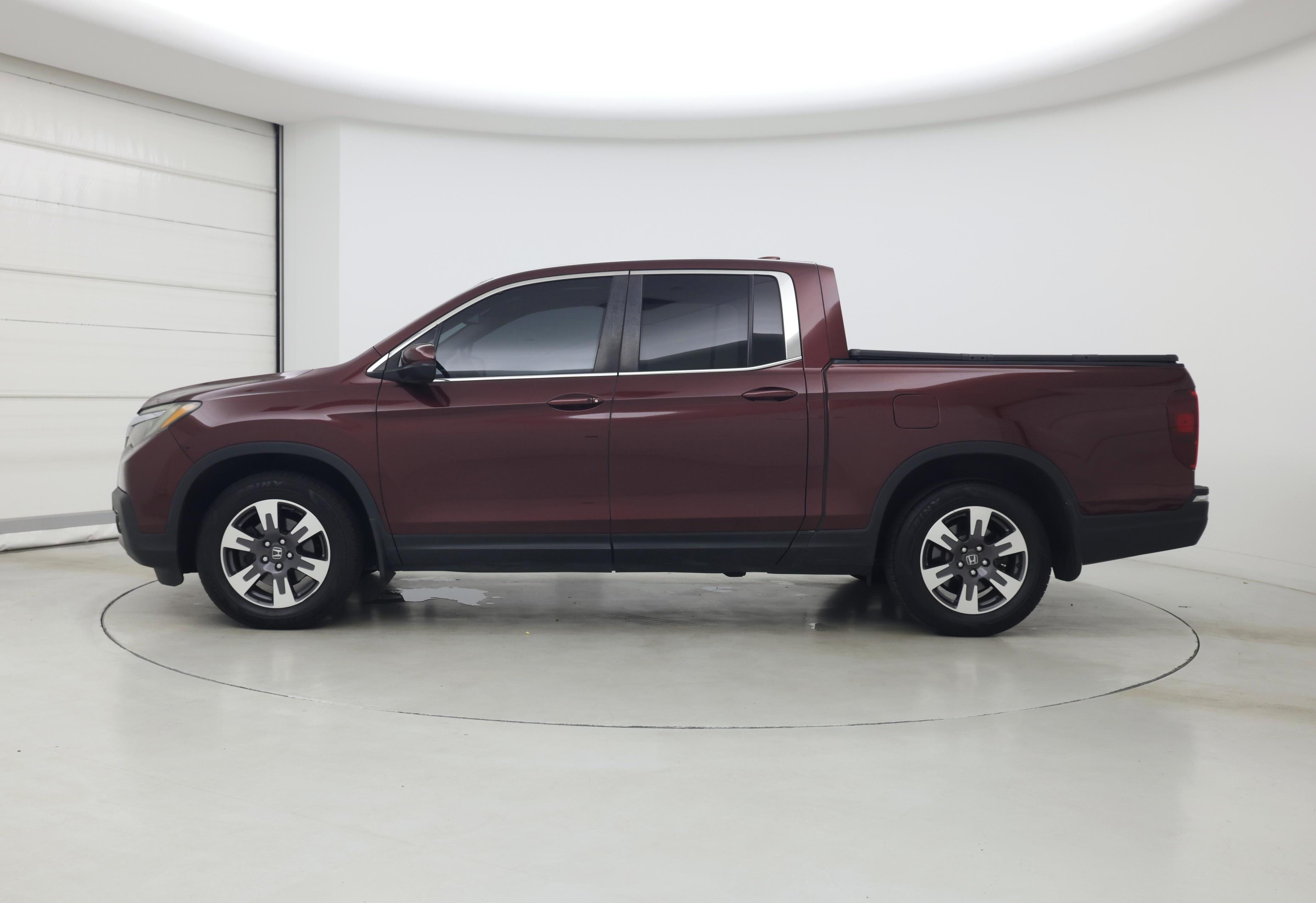Thumbnail: 2019 Honda Ridgeline - 3