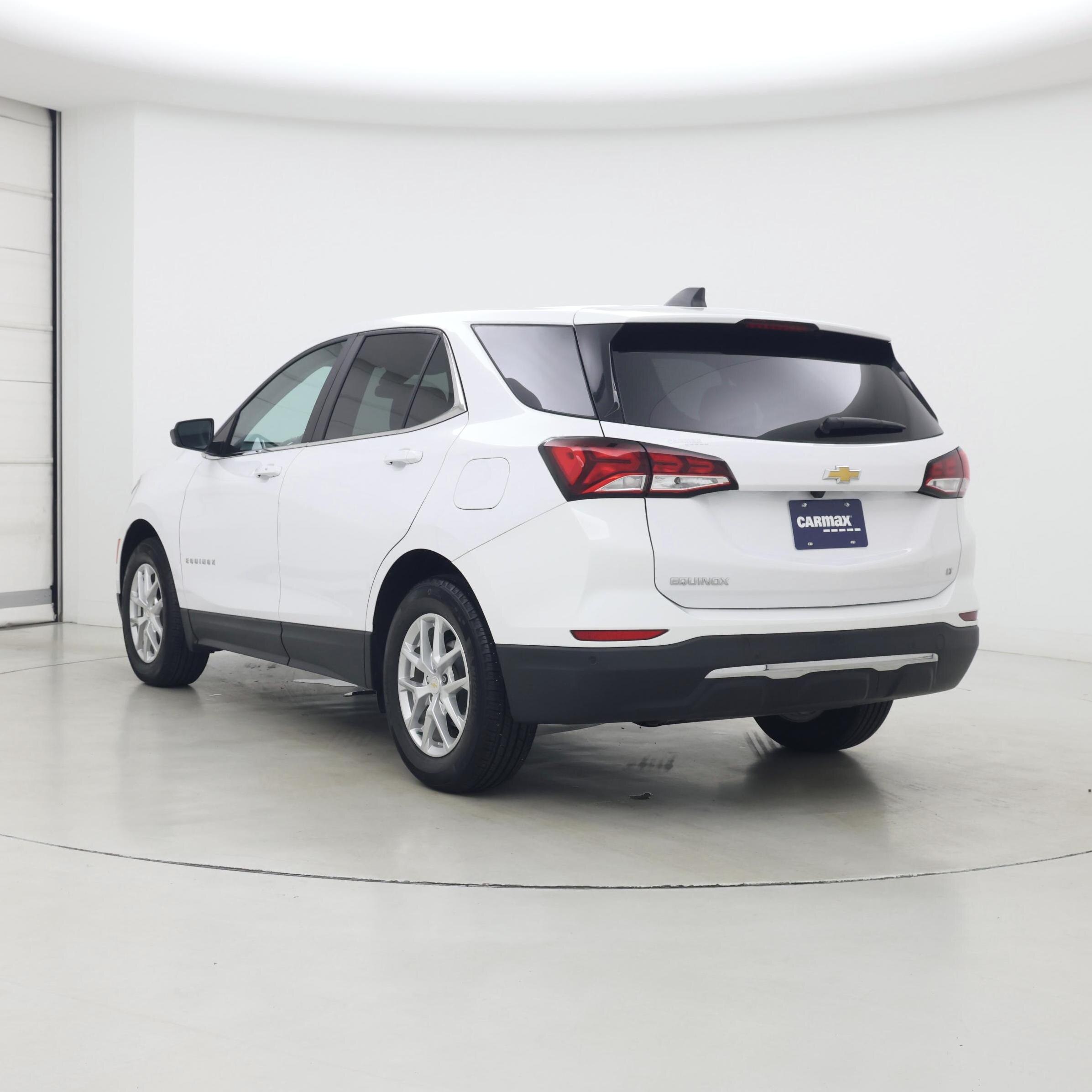 Thumbnail: 2022 Chevrolet Equinox - 2