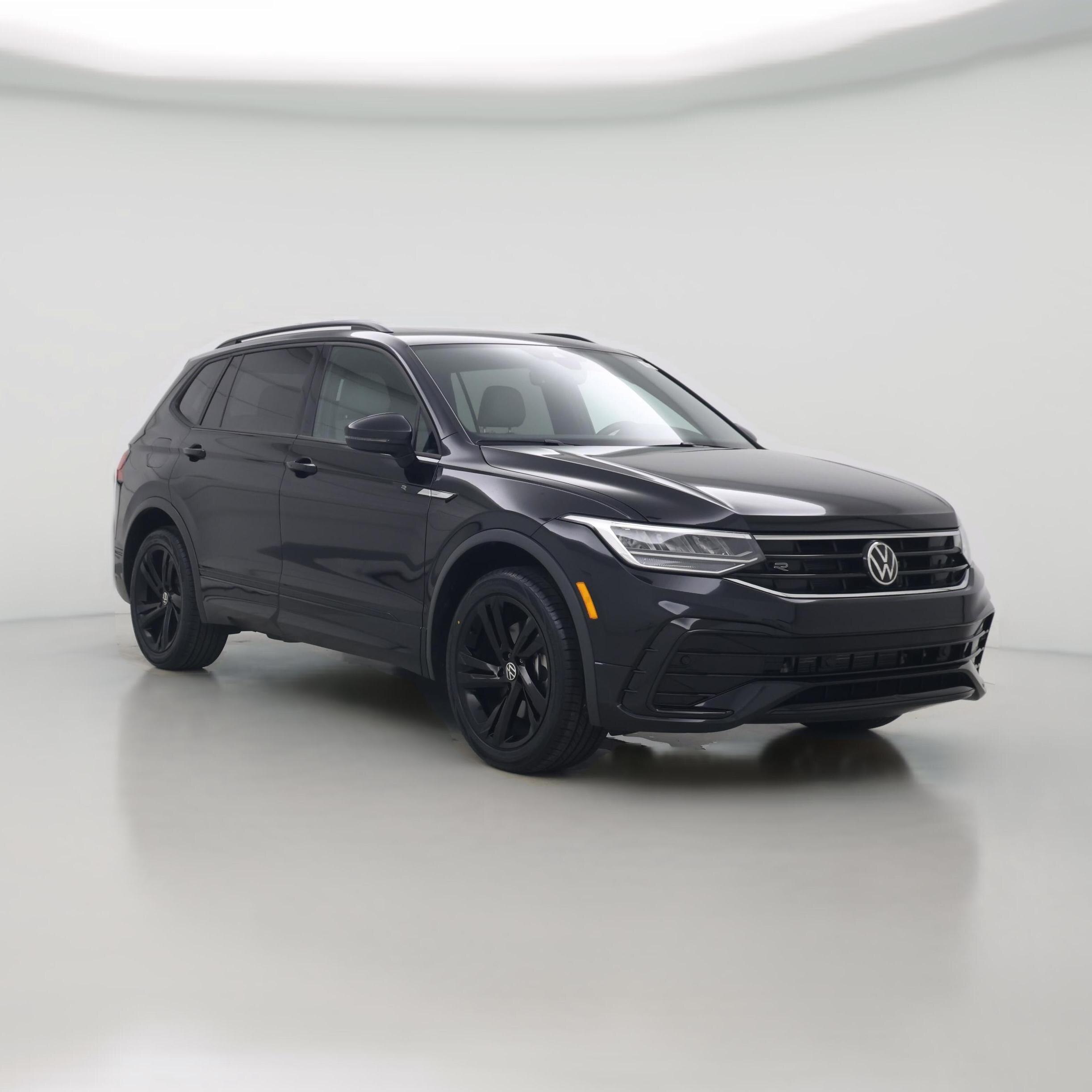 Thumbnail: 2023 Volkswagen Tiguan - 1
