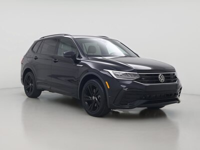 Black 2023 Volkswagen Tiguan SE R-Line Black
