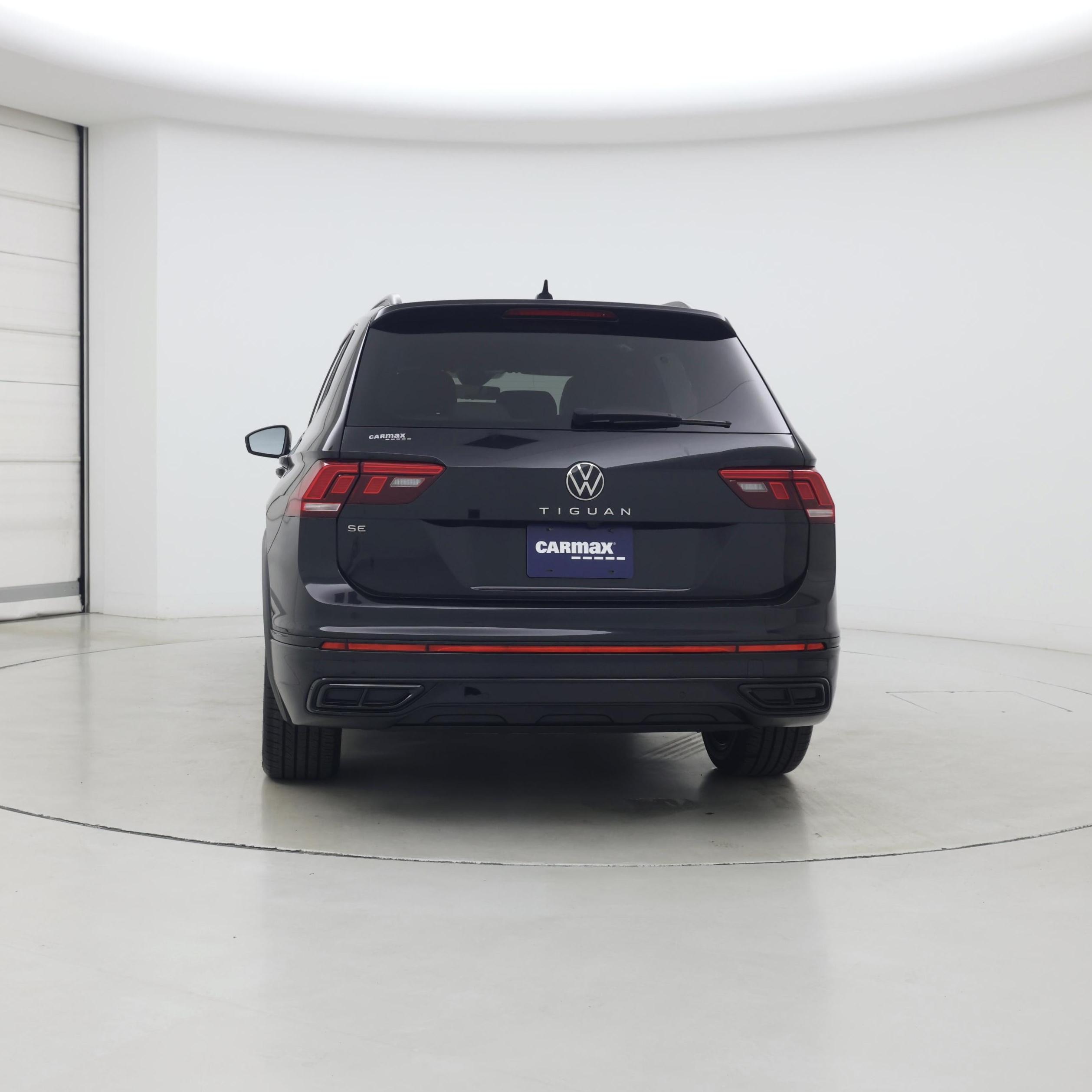 Thumbnail: 2023 Volkswagen Tiguan - 6