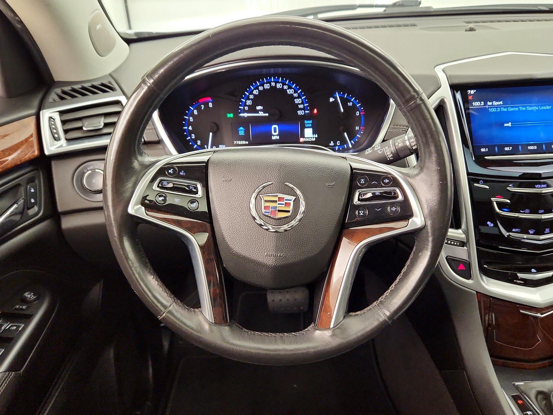 Thumbnail: 2016 Cadillac SRX - 10