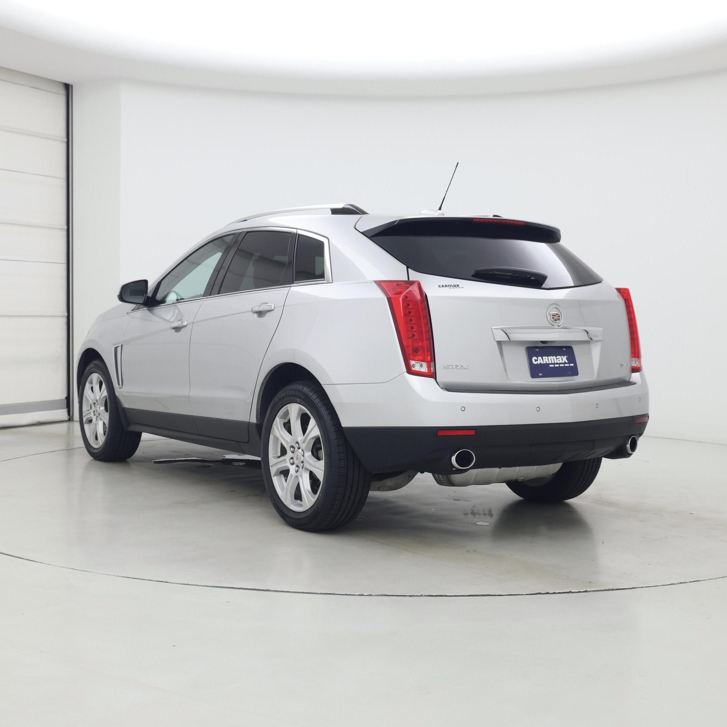 Thumbnail: 2016 Cadillac SRX - 2