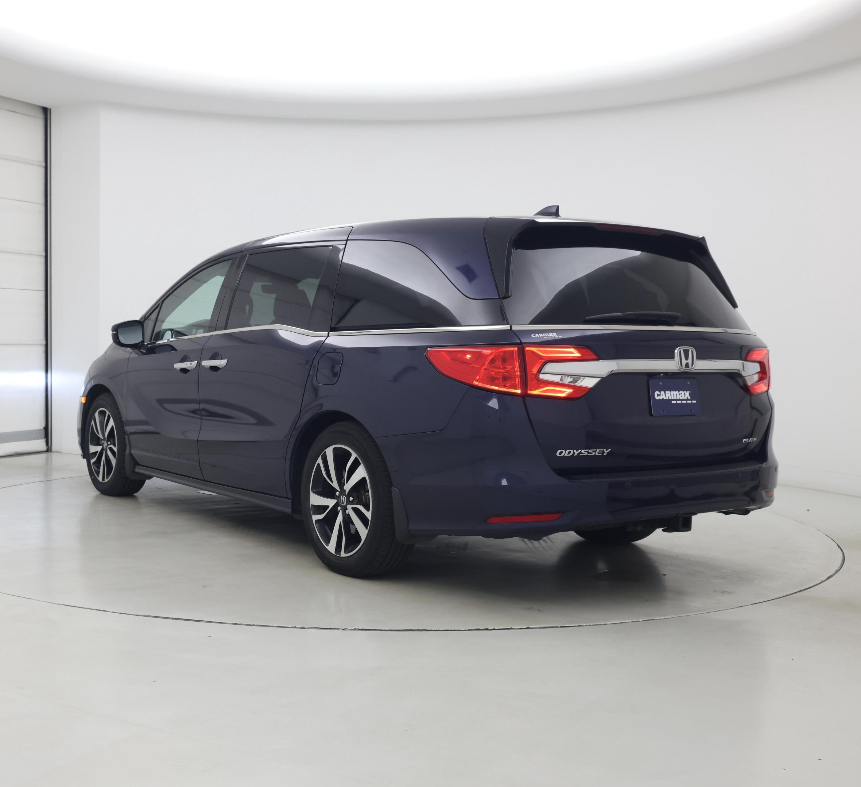 Thumbnail: 2019 Honda Odyssey - 2