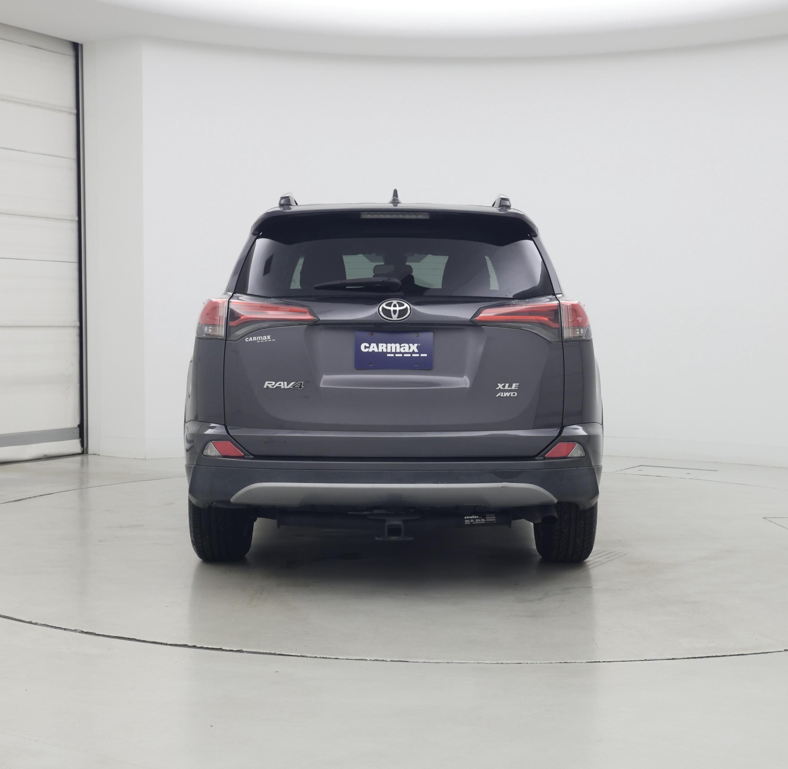 Thumbnail: 2017 Toyota RAV4 - 6