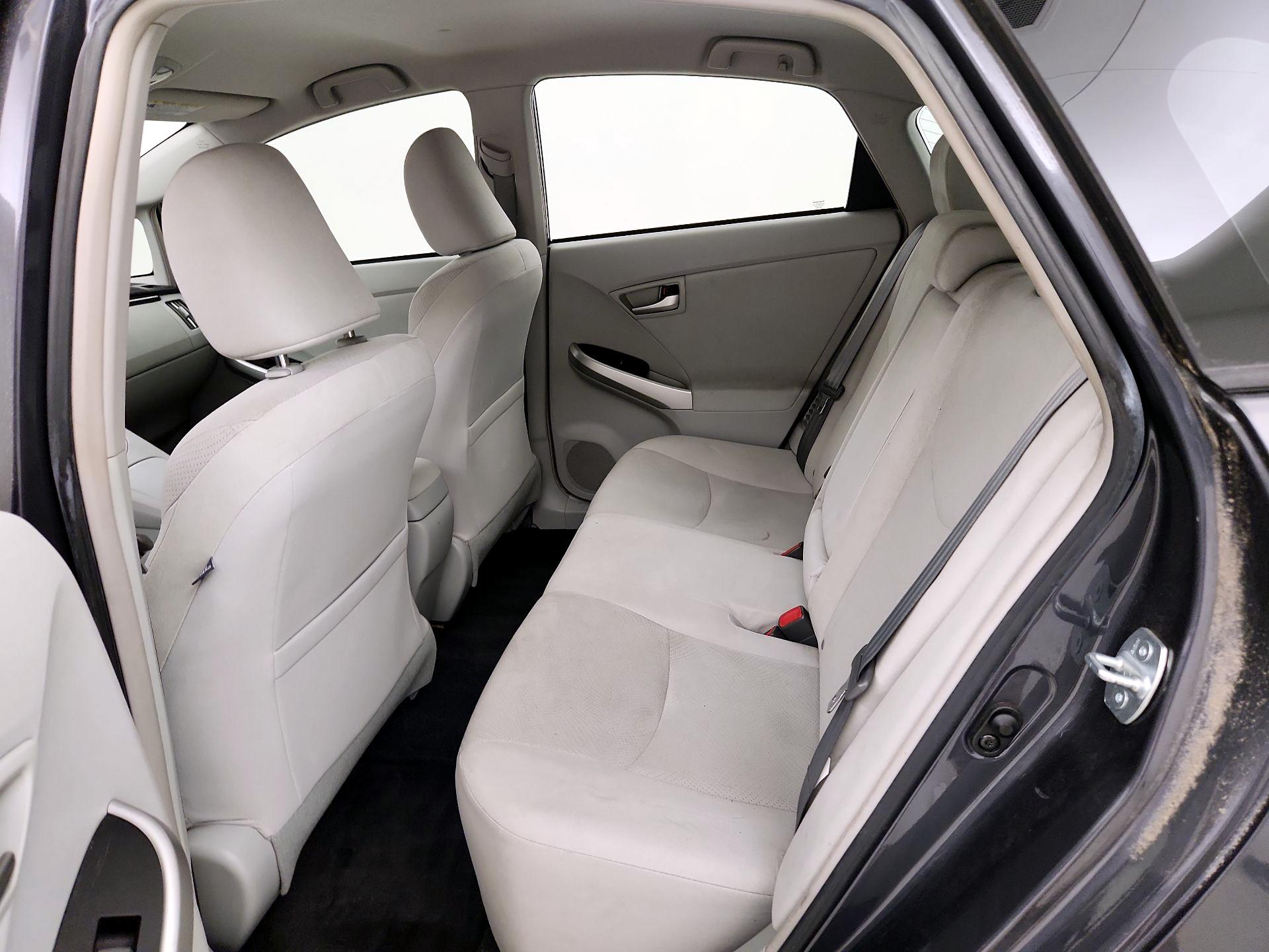 Thumbnail: 2015 Toyota Prius - 19