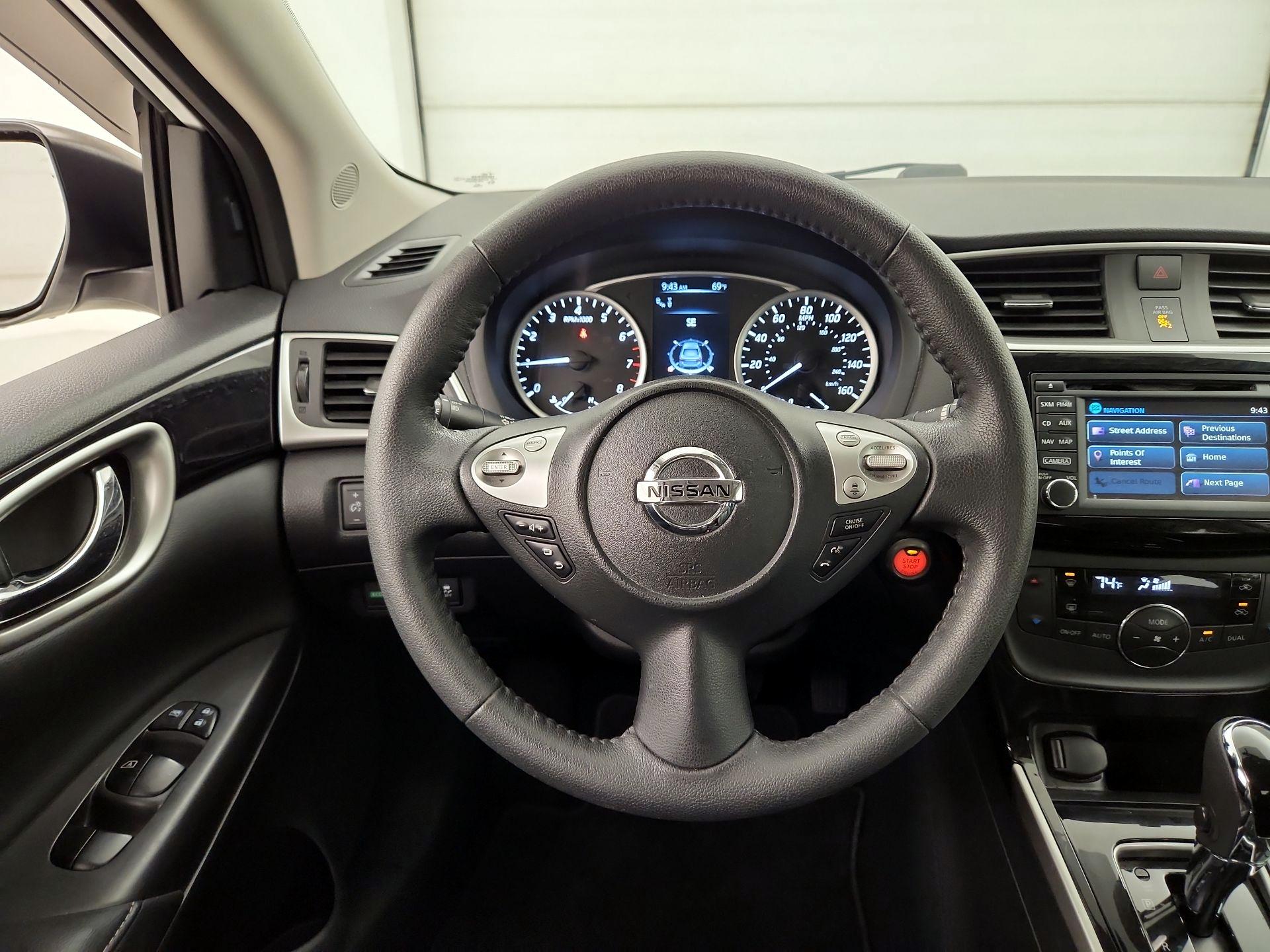 Thumbnail: 2018 Nissan Sentra - 10