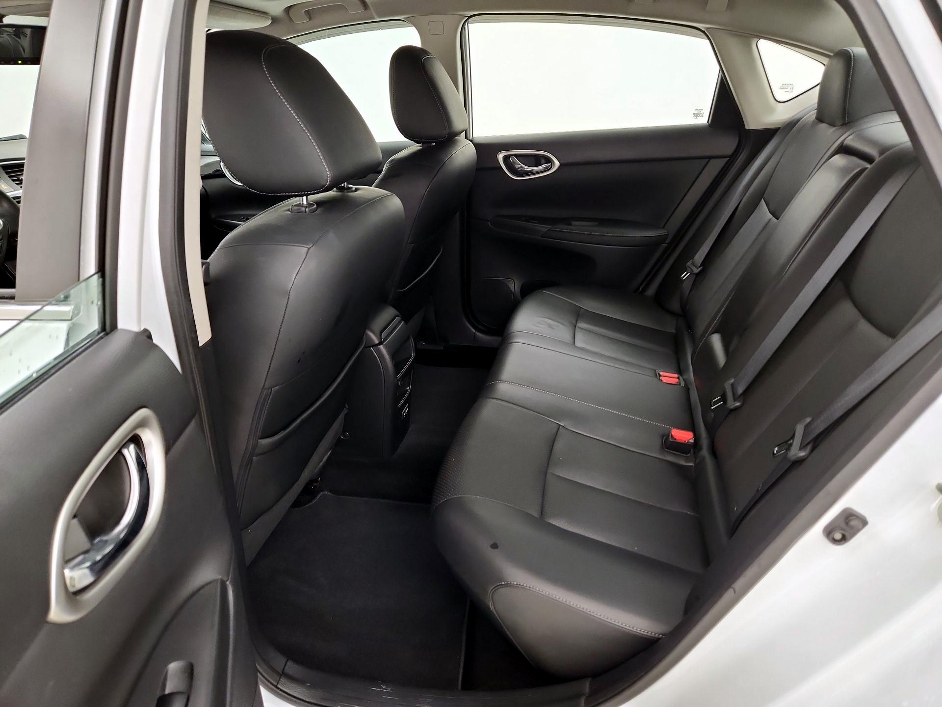 Thumbnail: 2018 Nissan Sentra - 20