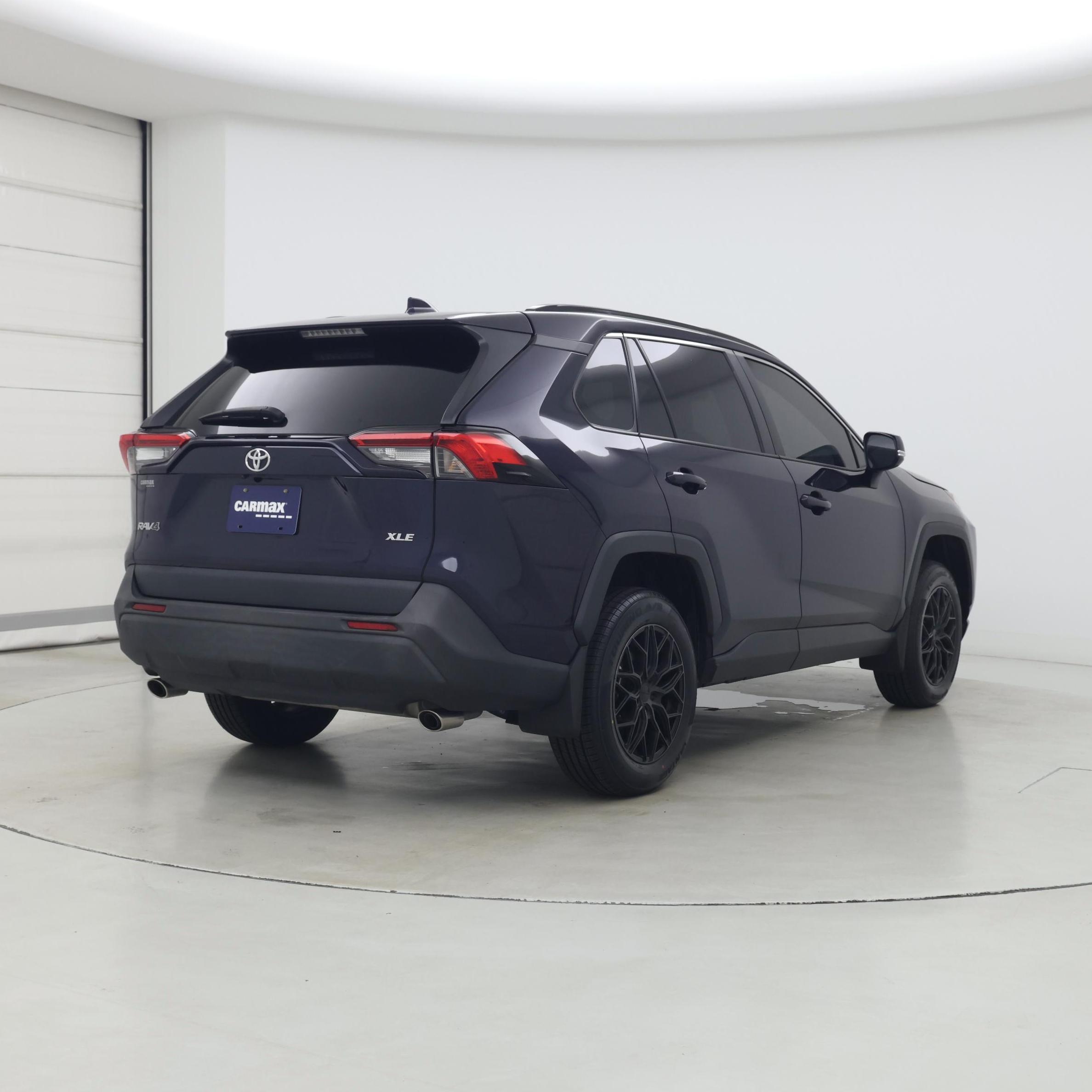 Thumbnail: 2024 Toyota RAV4 - 8