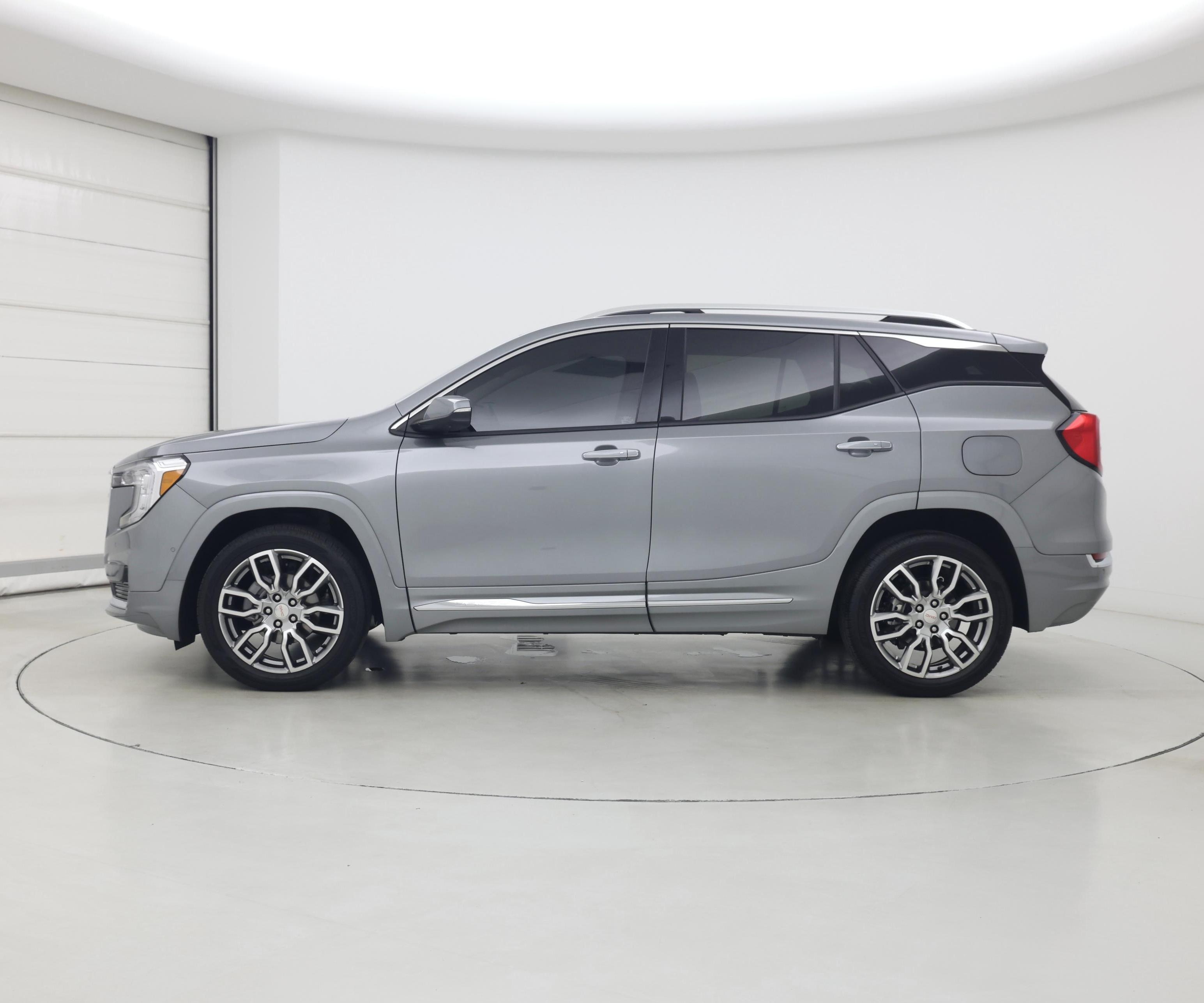 Thumbnail: 2023 GMC Terrain - 3