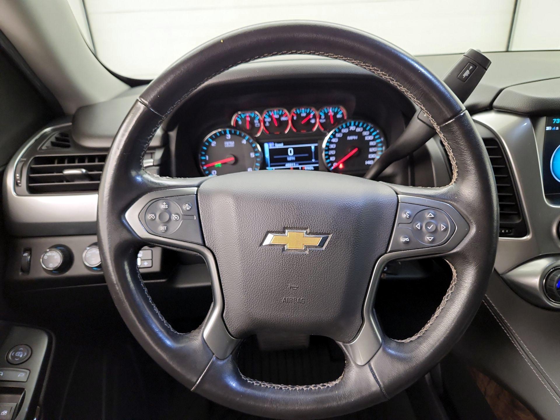 Thumbnail: 2020 Chevrolet Suburban - 10