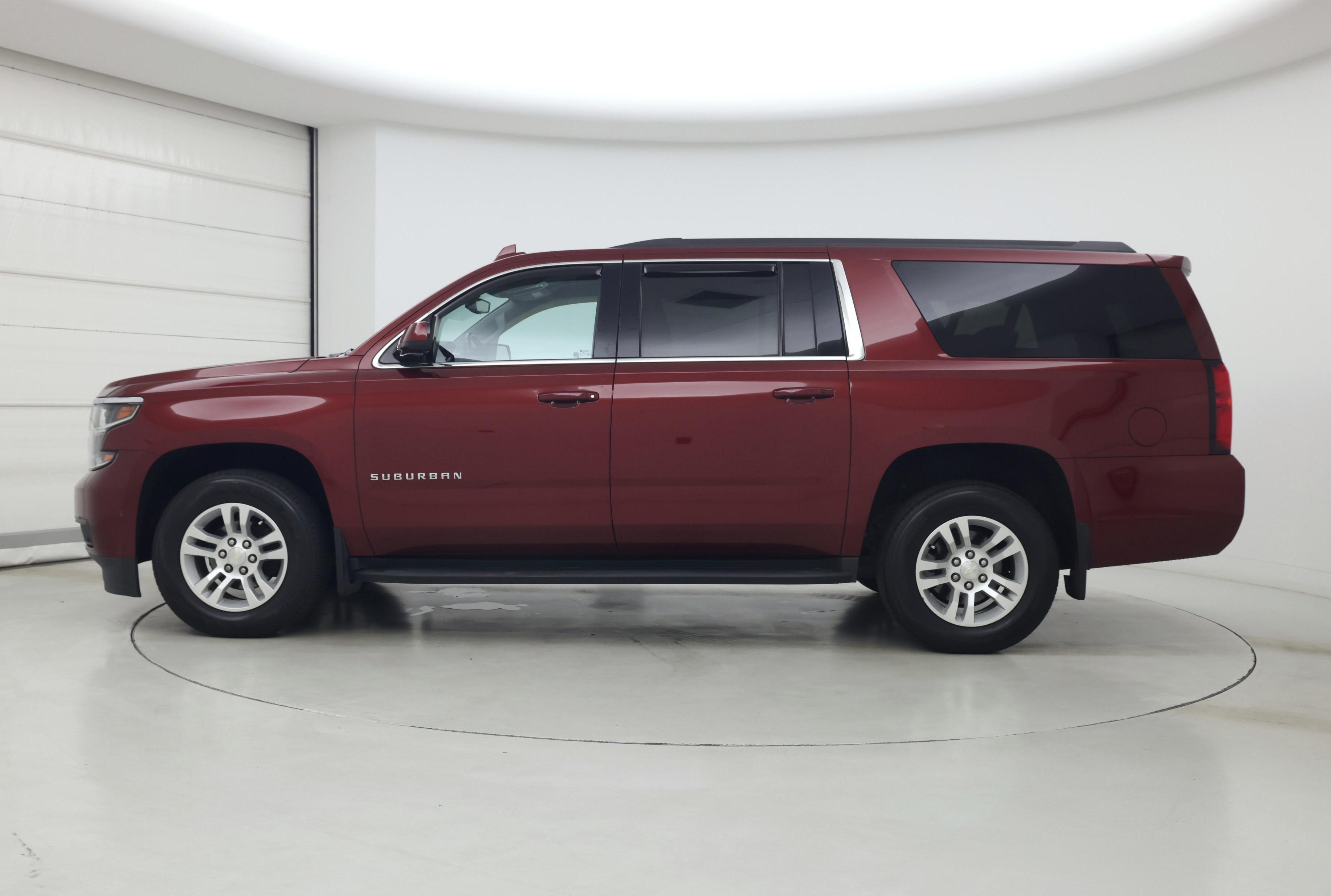 Thumbnail: 2020 Chevrolet Suburban - 3