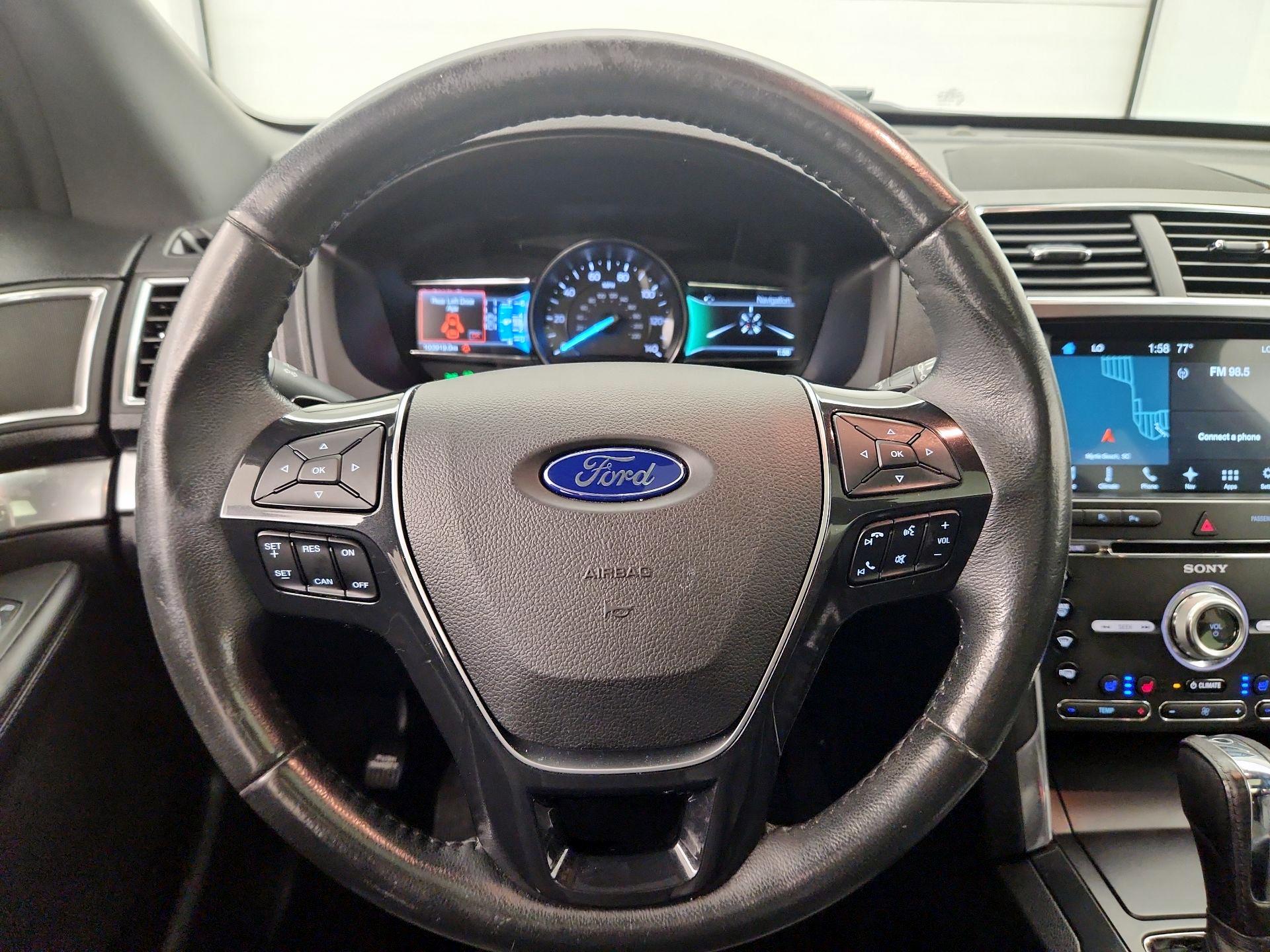Thumbnail: 2017 Ford Explorer - 10