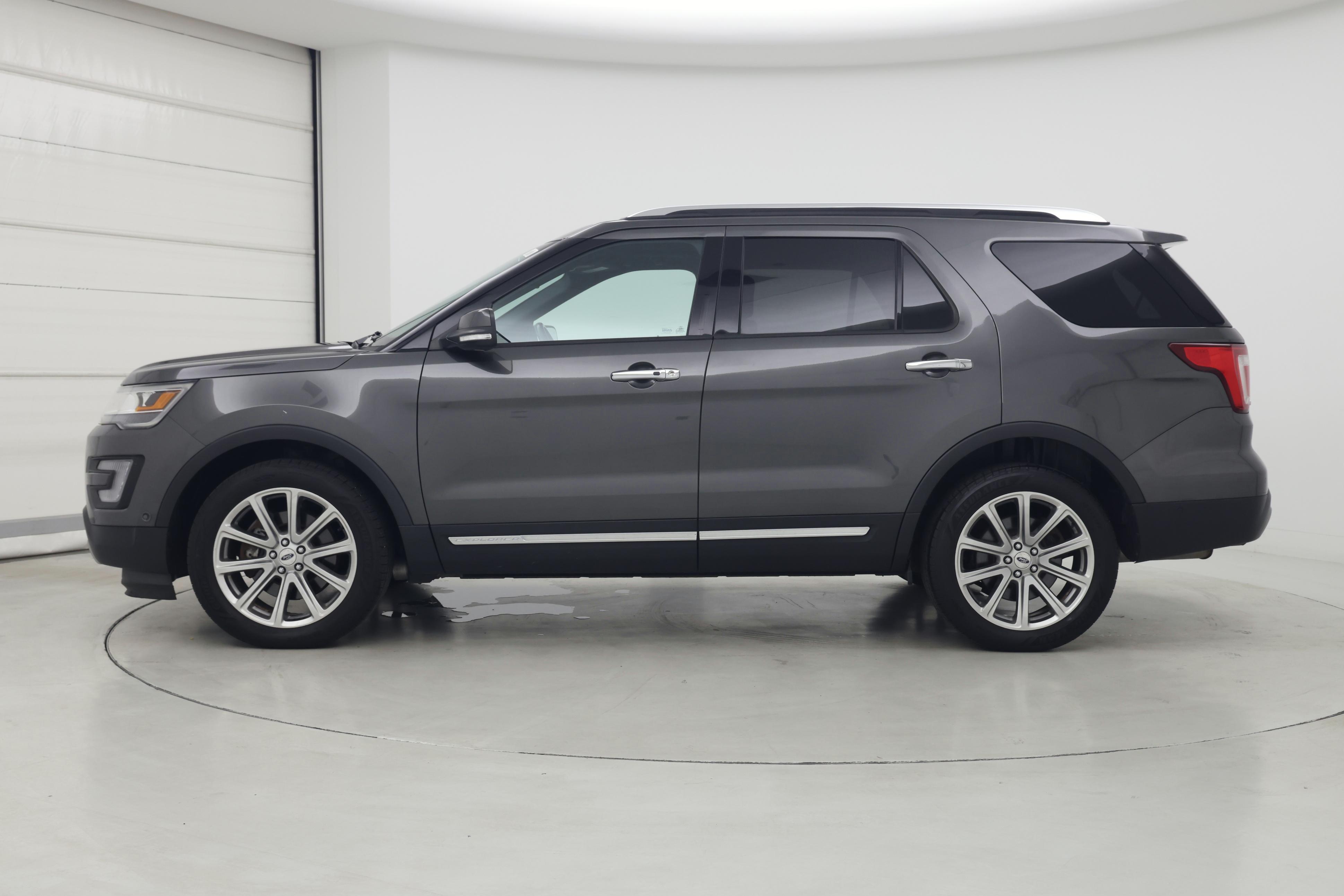 Thumbnail: 2017 Ford Explorer - 3